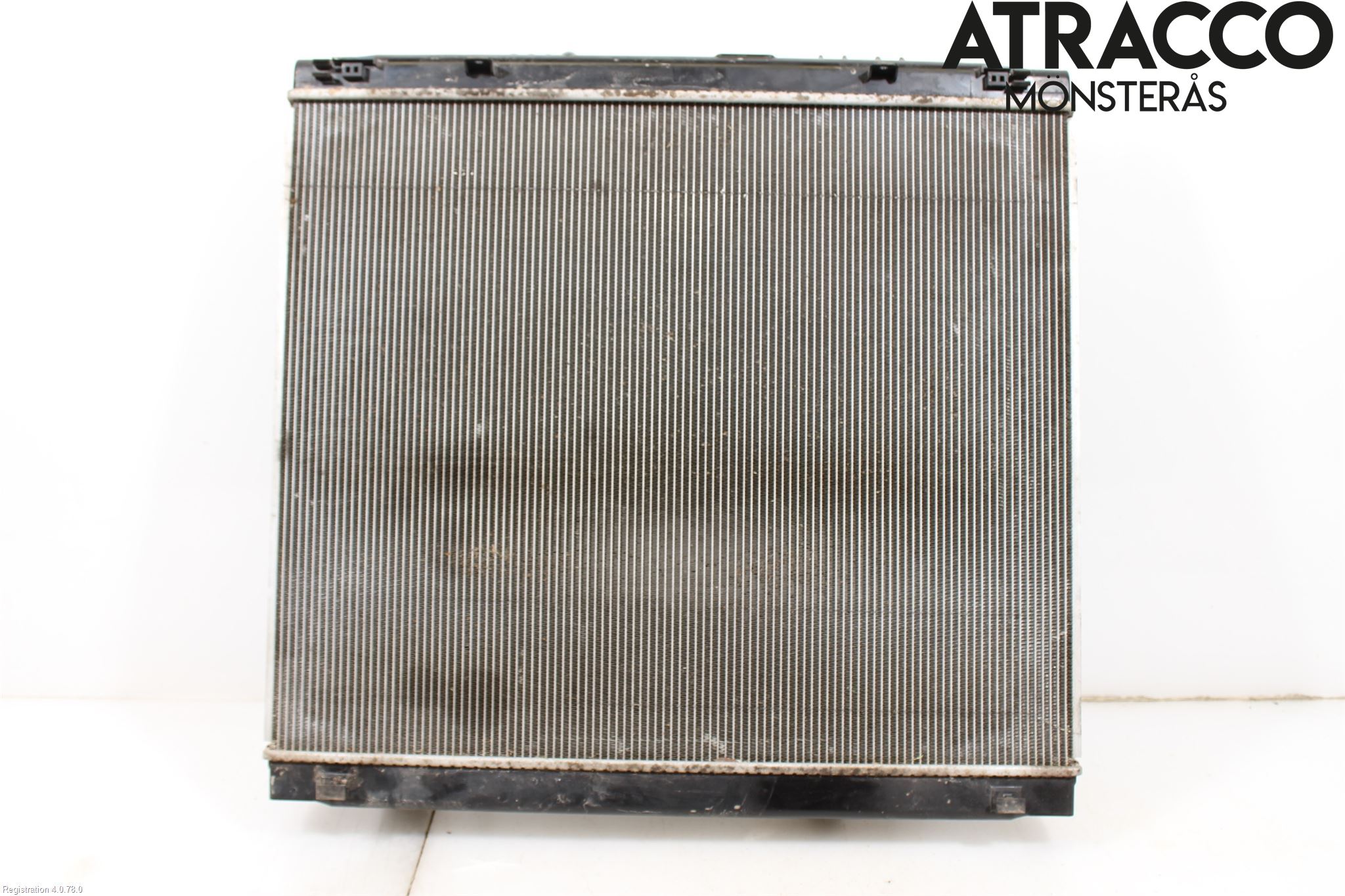 Toyota HILUX 16- Kylare Aut