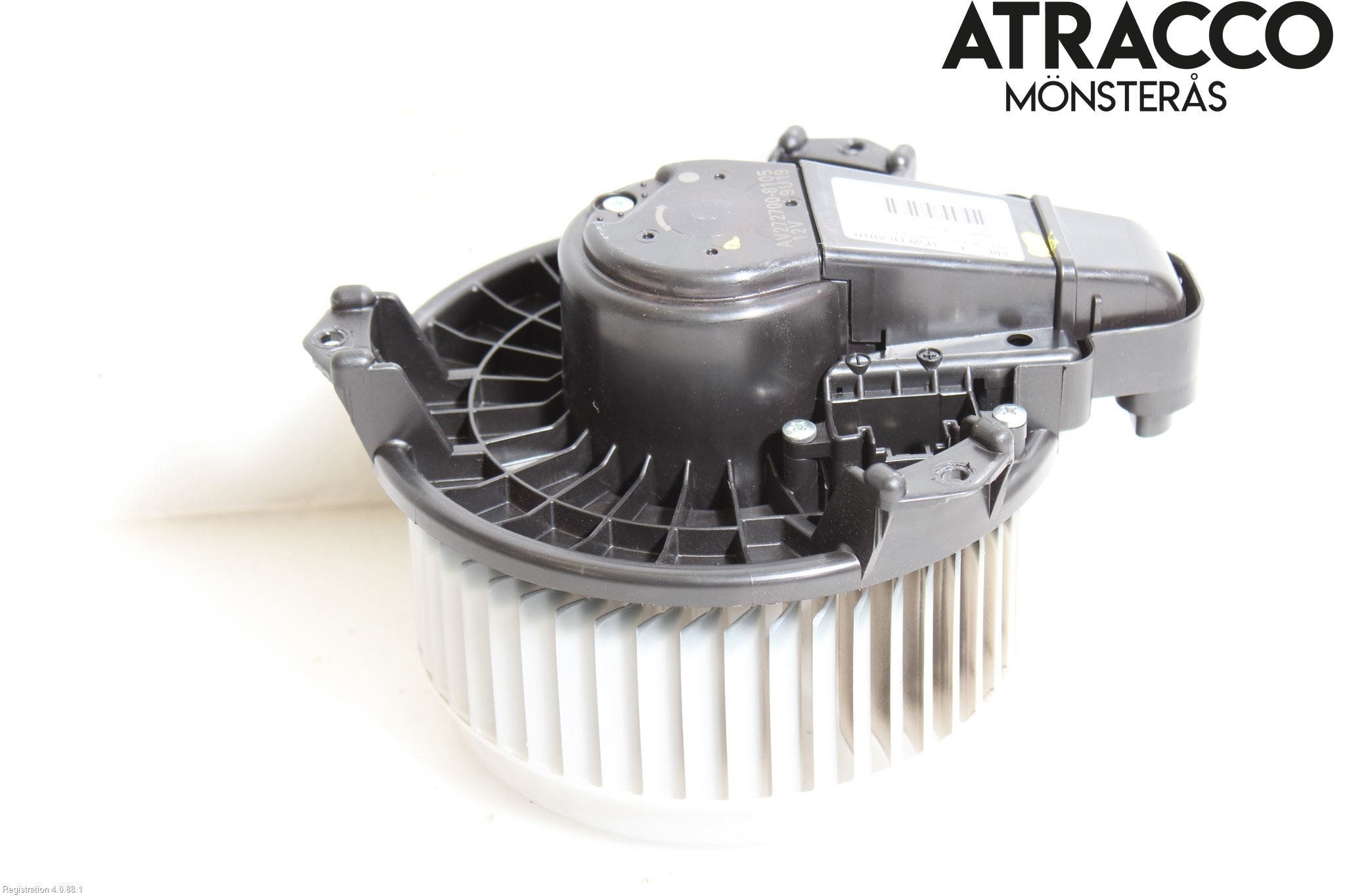 Toyota AVENSIS 16-18 Värmefläkt