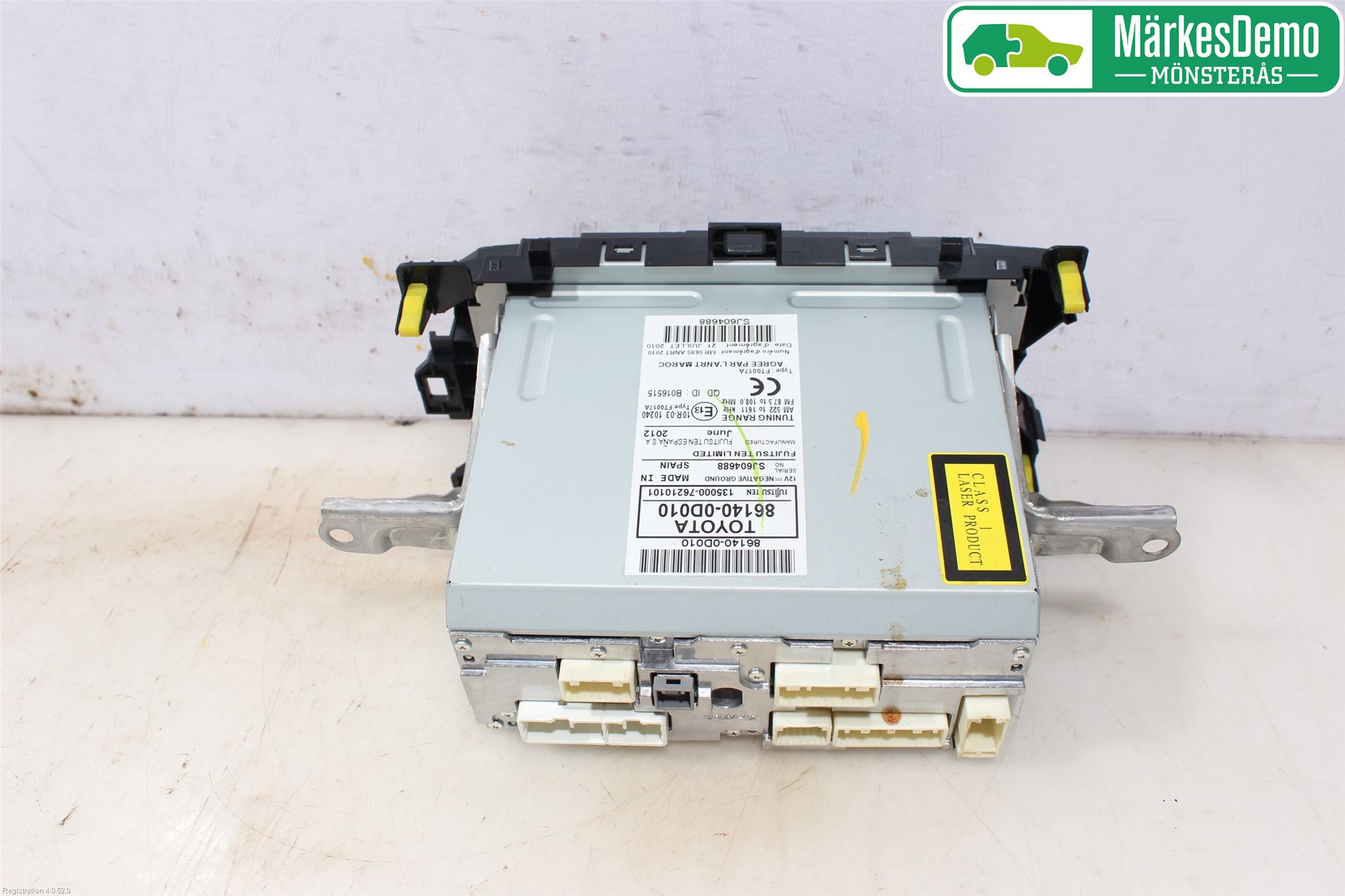 Toyota YARIS XP130 12-14 Radio