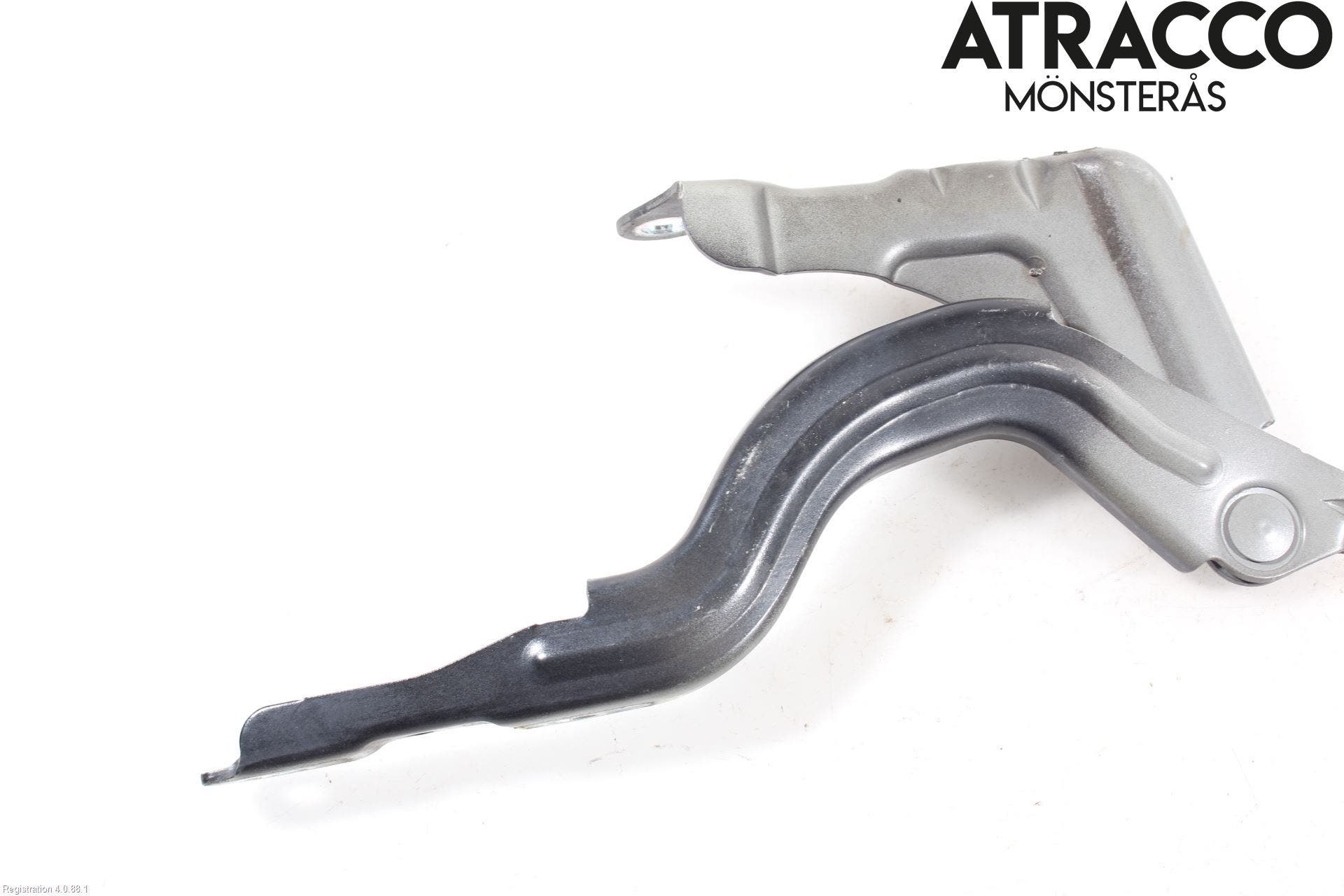 Hyundai i30 GD 13-17 Huvgångjärn