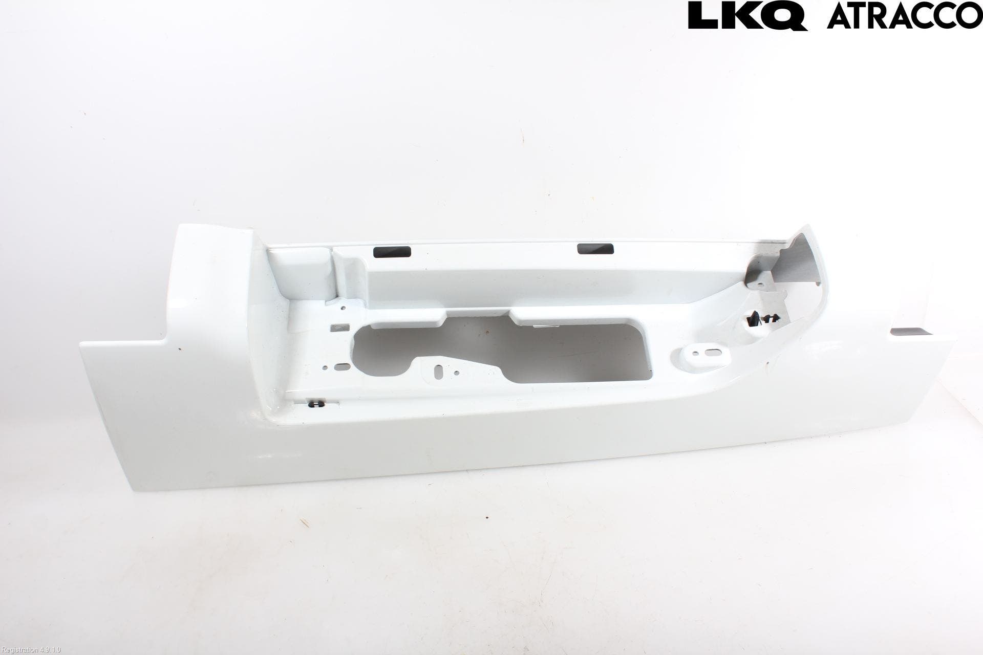 Opel VIVARO 15-19 Bakljussarg