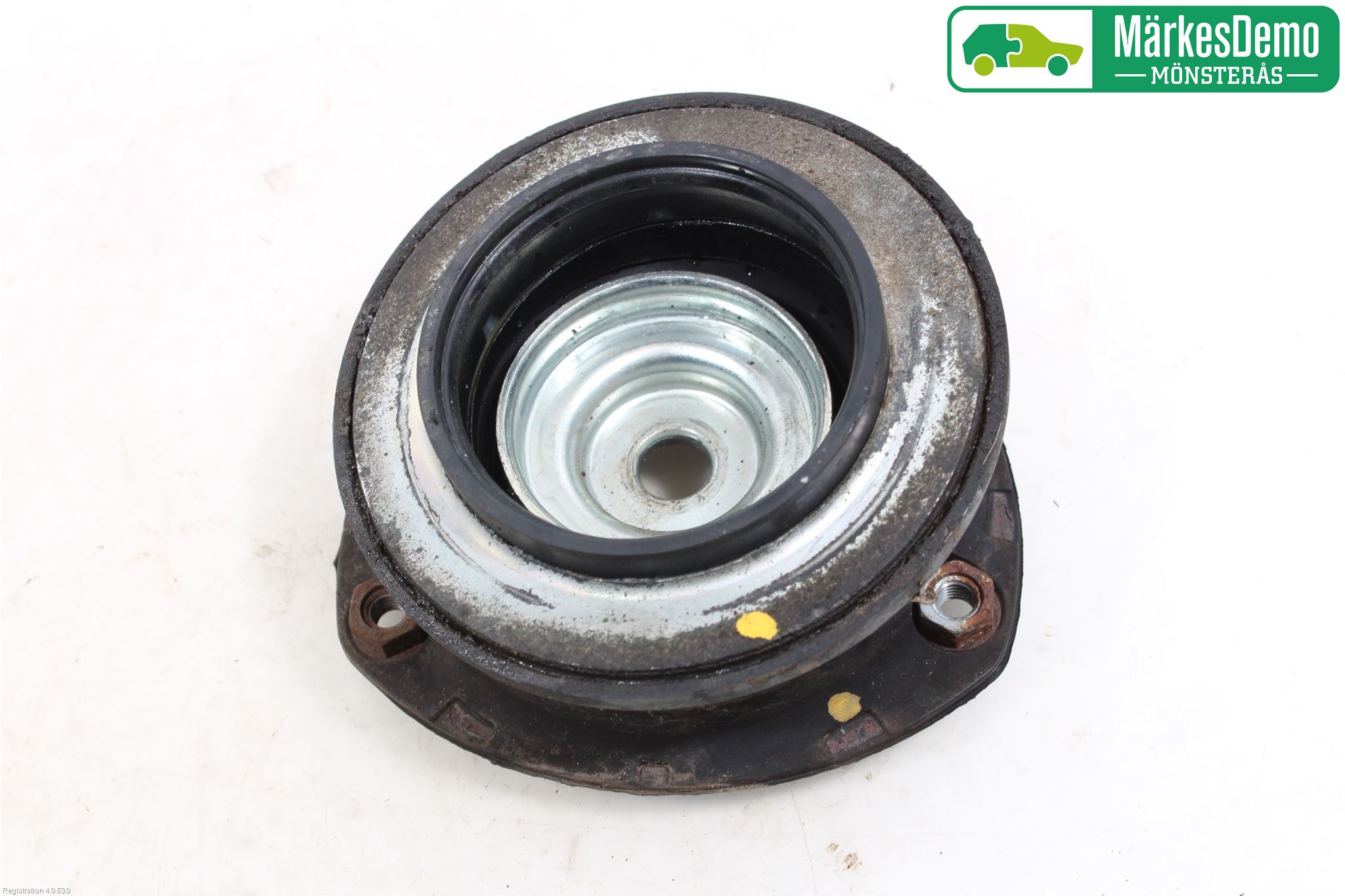 Audi A3/S3 05-13 Fjäderbenslager Fram