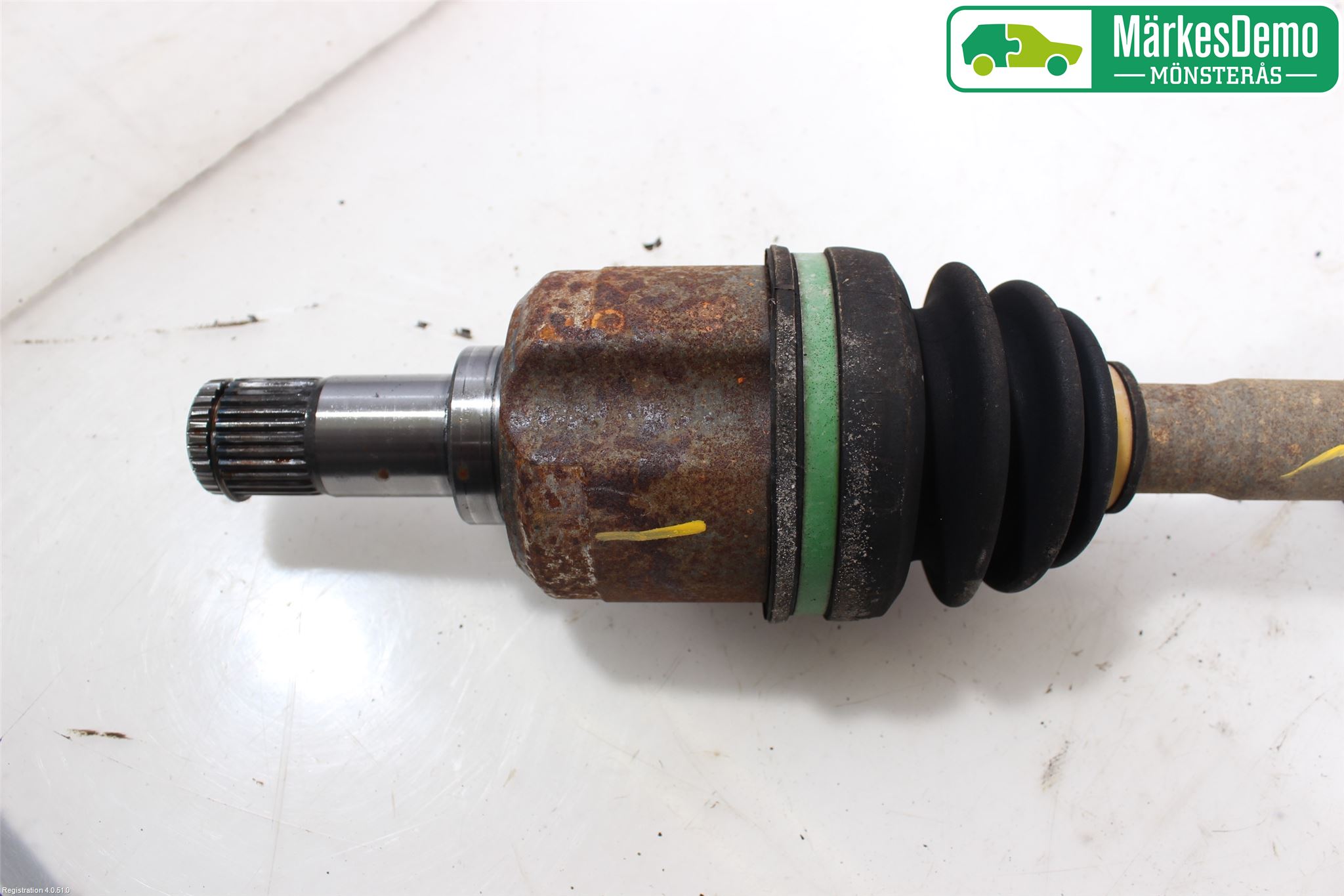 Mitsubishi OUTLANDER 13-21 Drivaxel Fram Höger