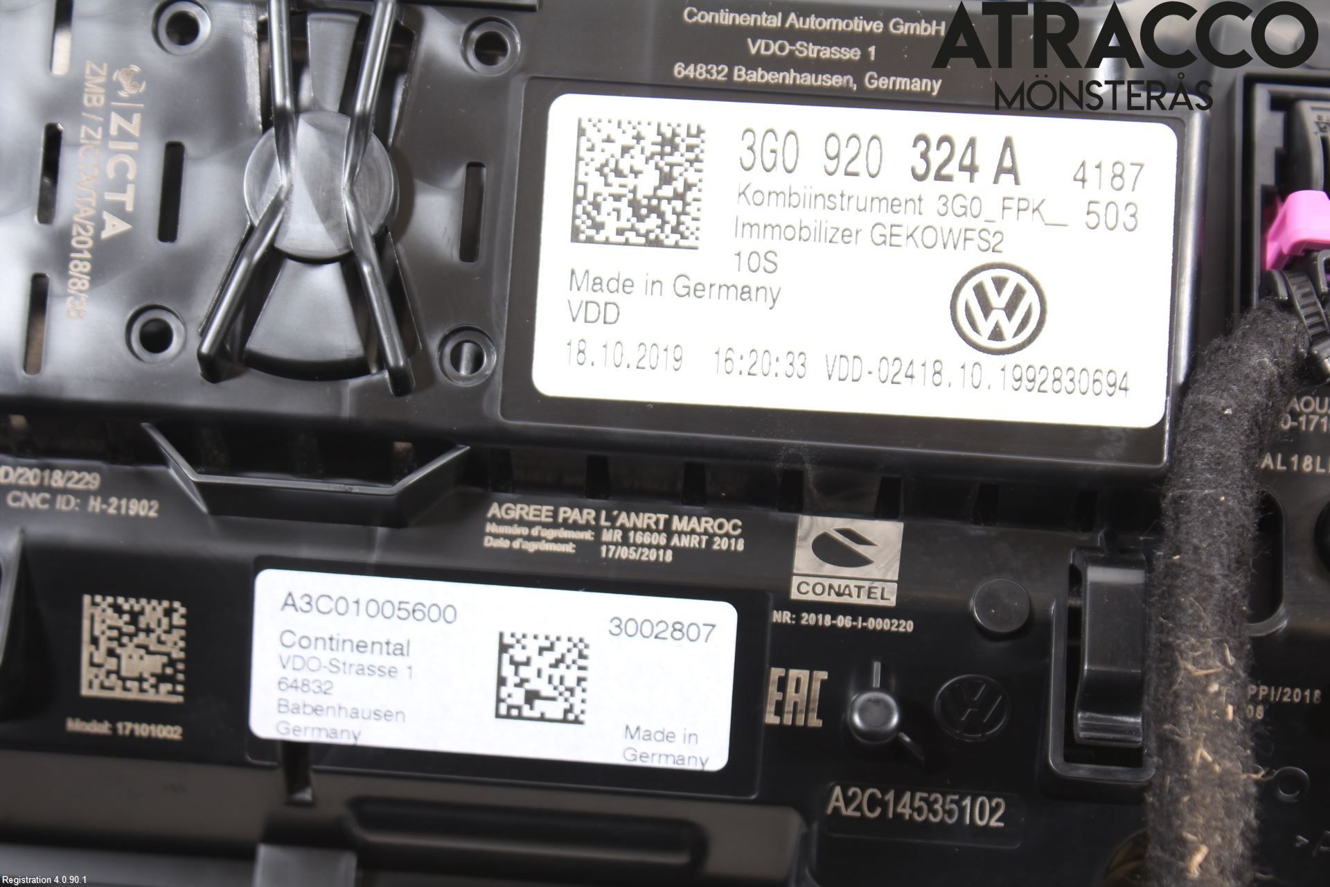 Volkswagen VW PASSAT 20-24 Instrument Komb