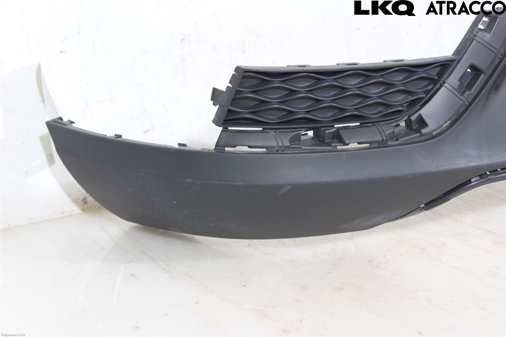 MG ZS EV 20- Spoiler Bak