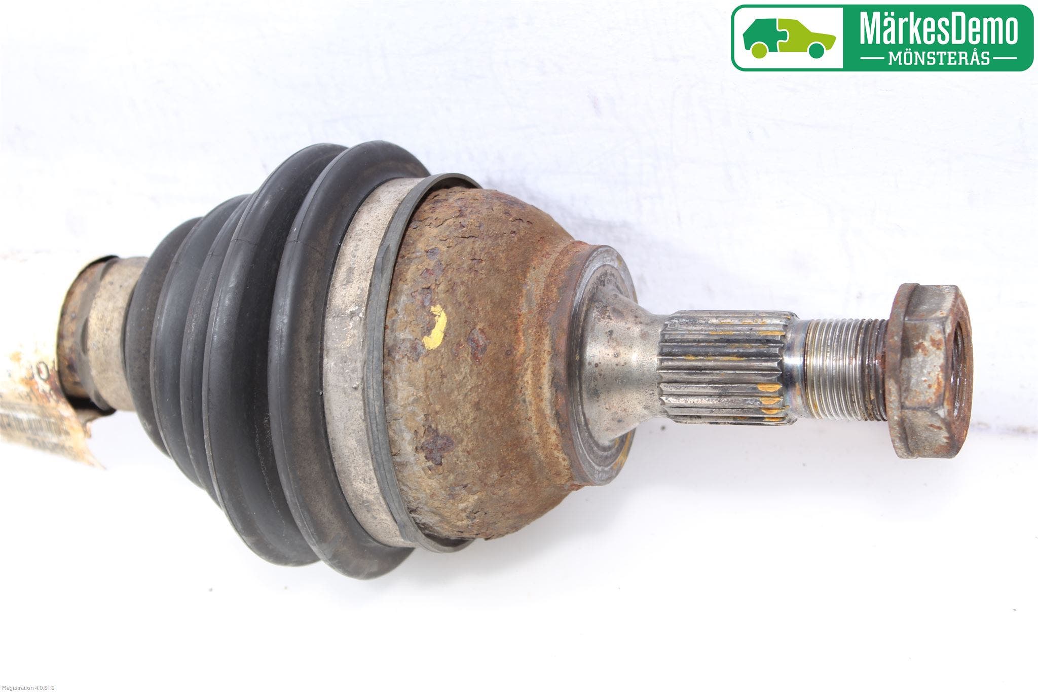 Peugeot 308 08-13 Drivaxel Fram Höger