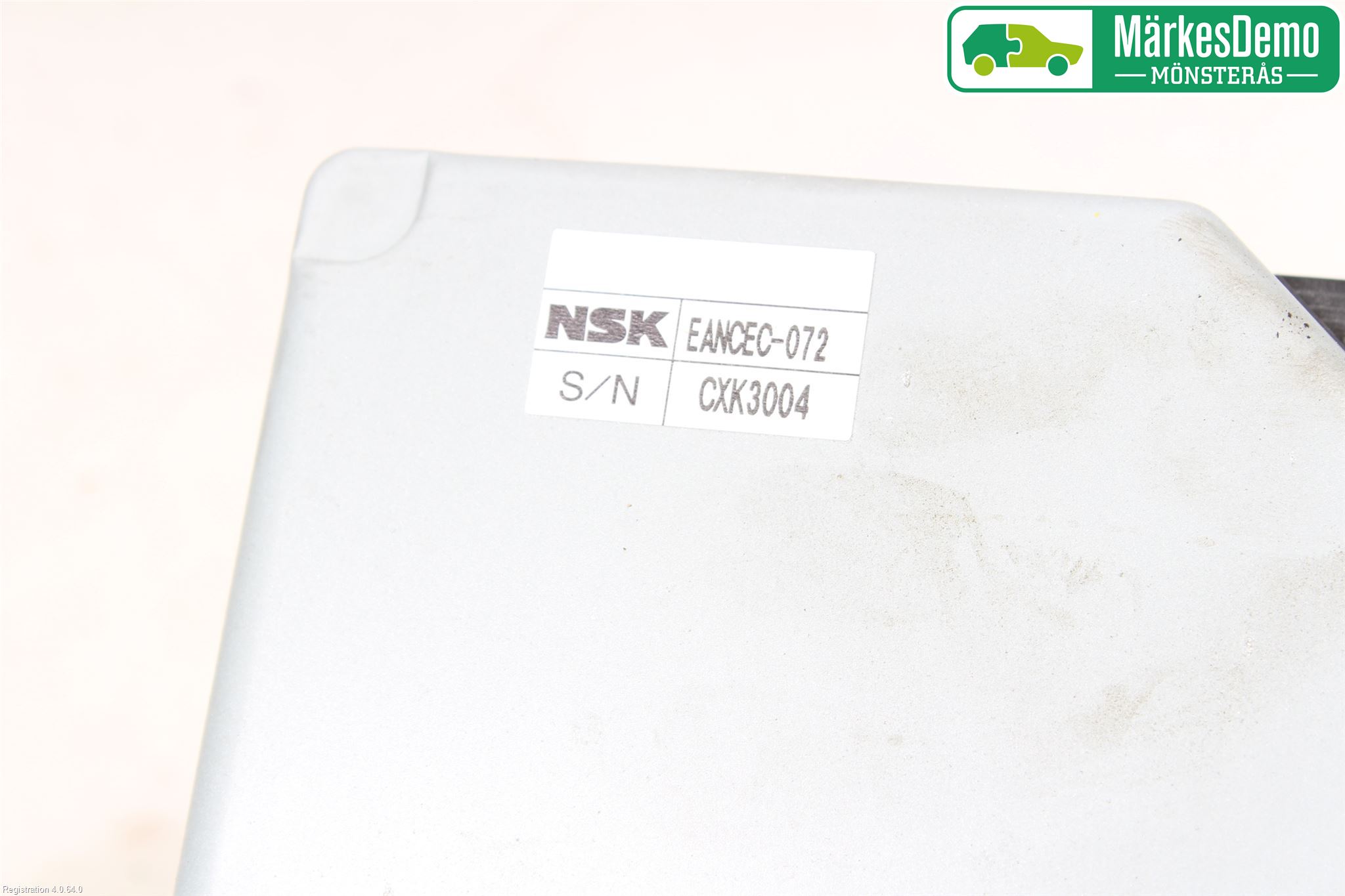 Nissan LEAF 11-17 Rattaxelagg Med Inb Servo