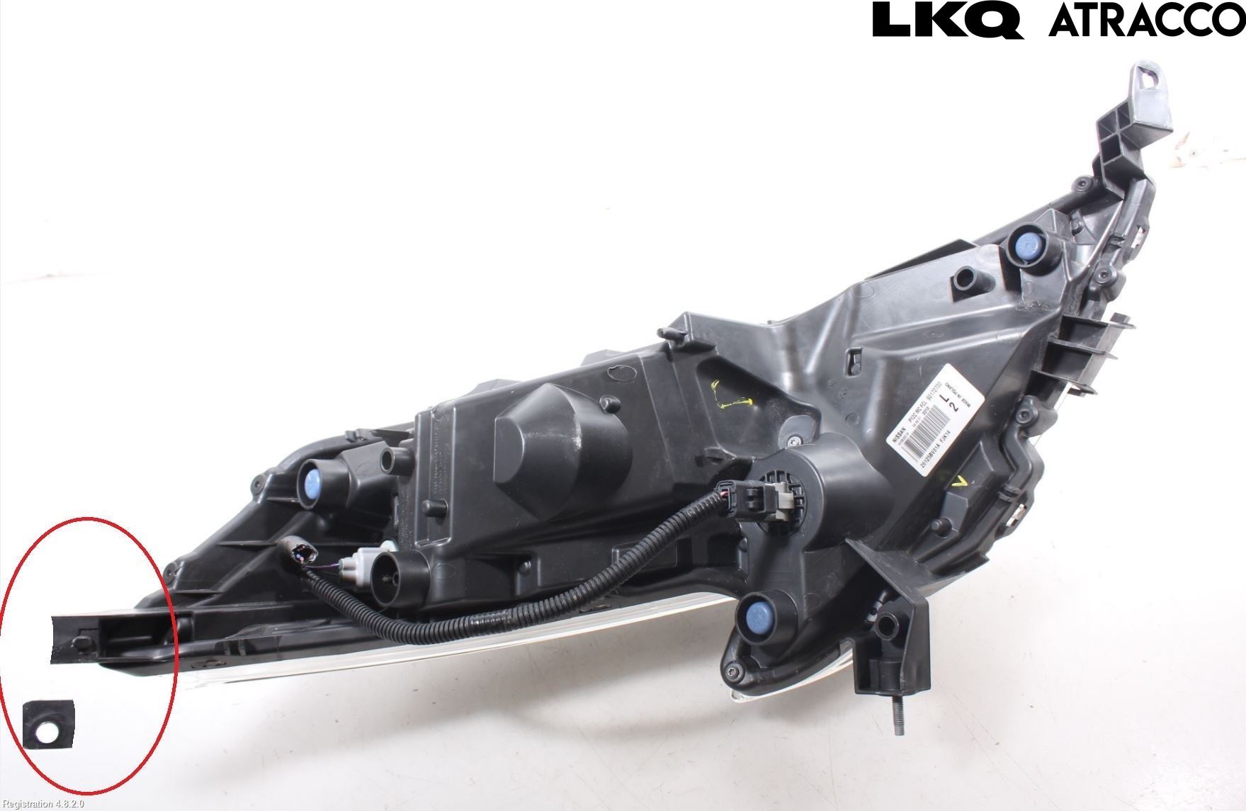 Nissan JUKE 14-19 Strålkastare Vänster