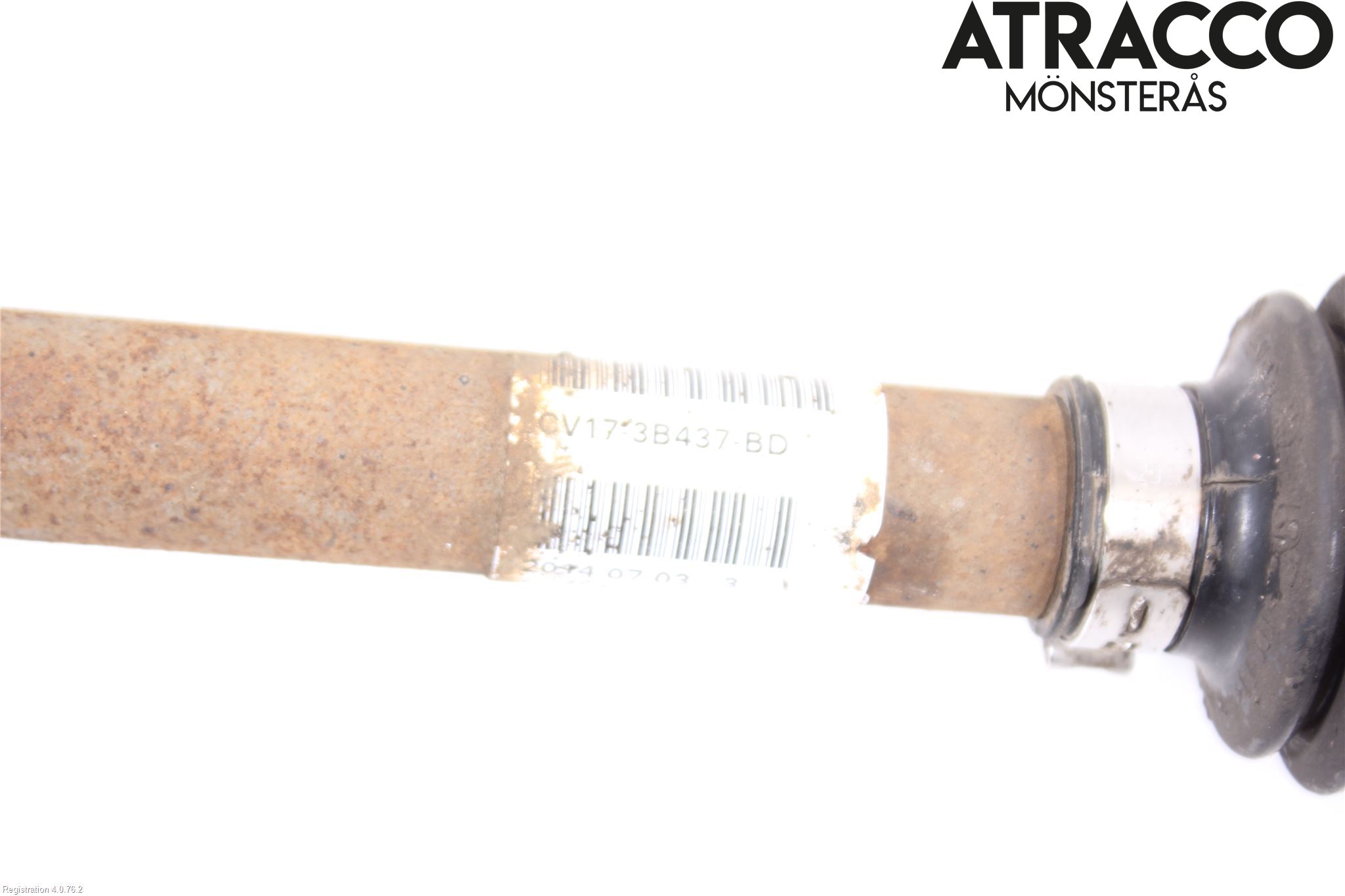 Ford FIESTA 13-17 Drivaxel Fram Vänster