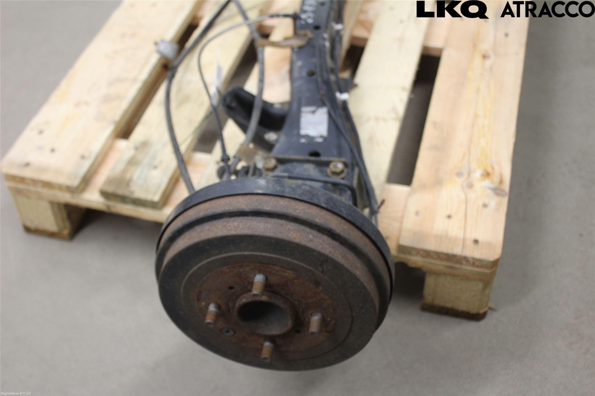 Nissan NV200/NV200 COMBI Bakaxelbalk