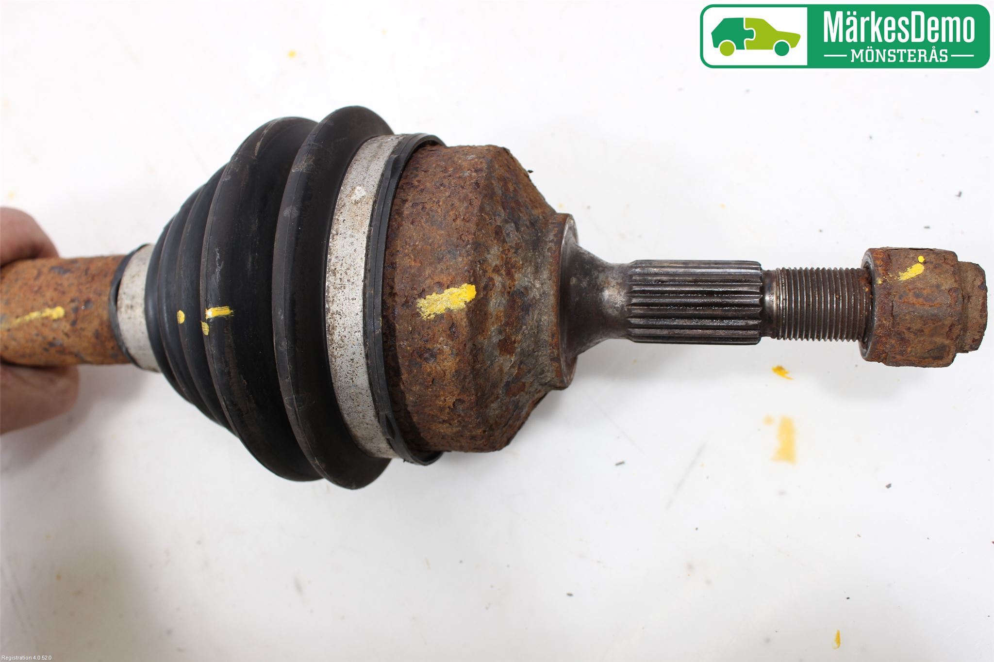 Citroen C3 05-10 Drivaxel Fram Vänster