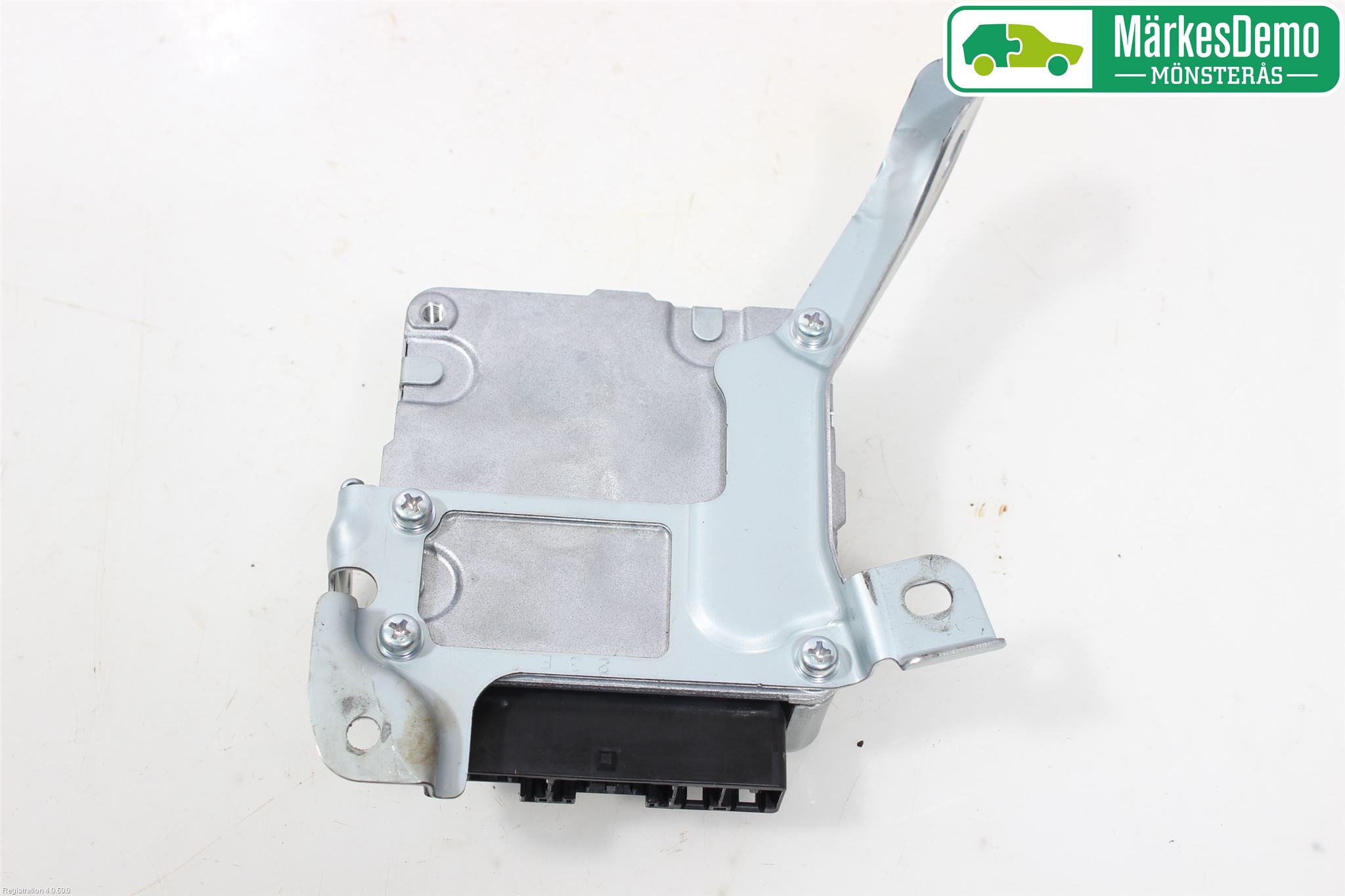 Toyota YARIS XP130 12-14 Styrenhet Styrservo