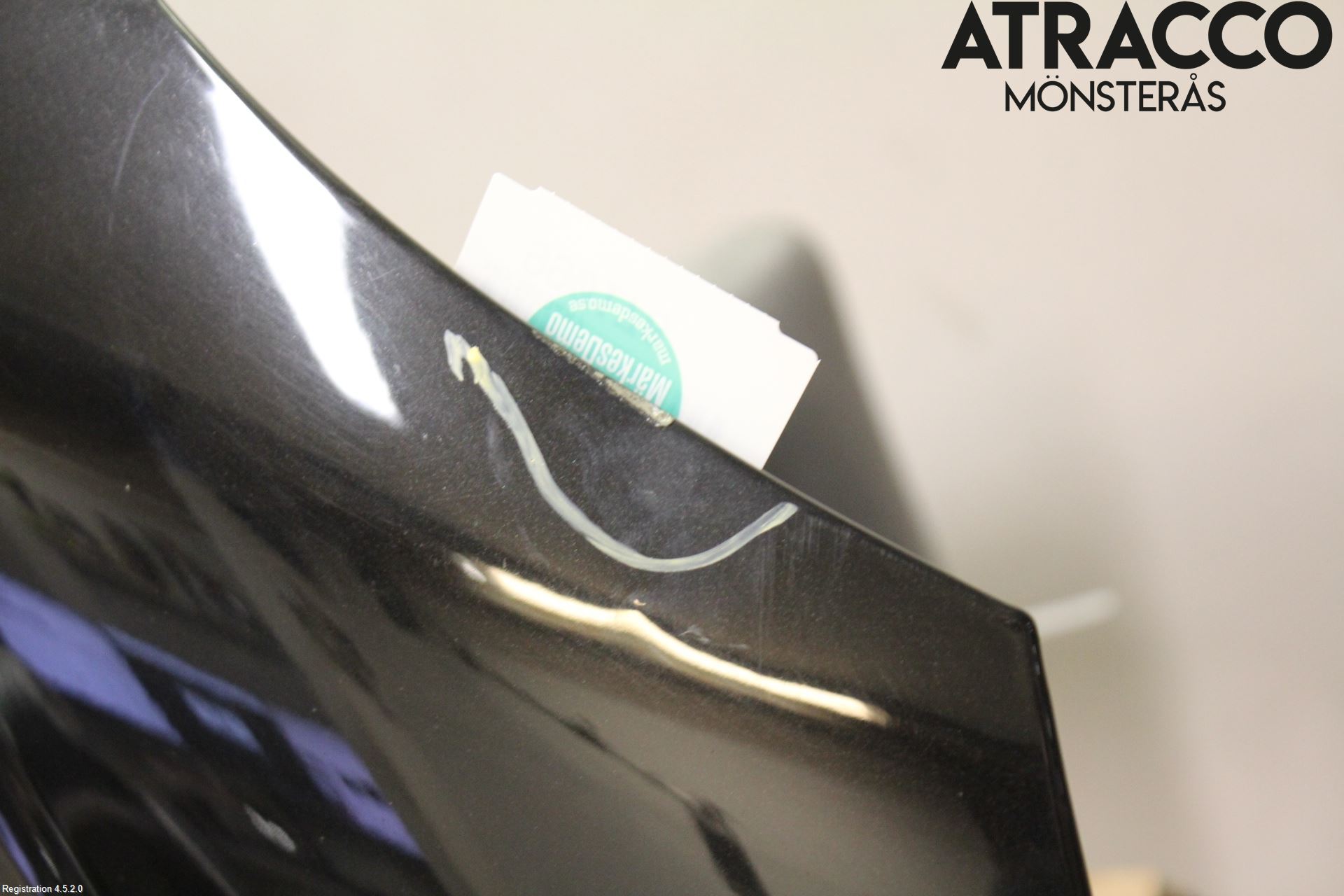 Jaguar F-PACE Huv Fram