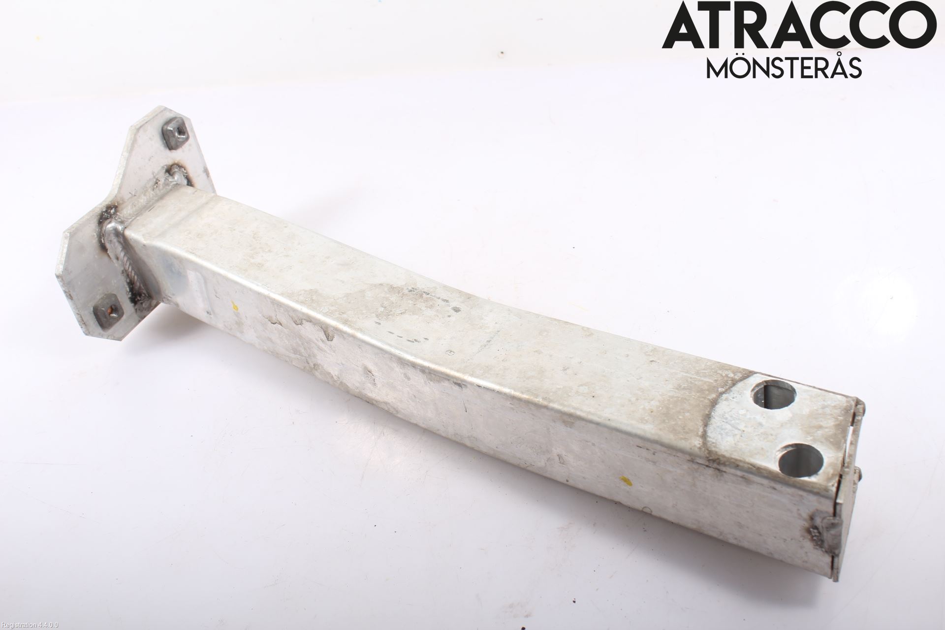 Alfa GIULIETTA Stötfångarbärjärn Fram