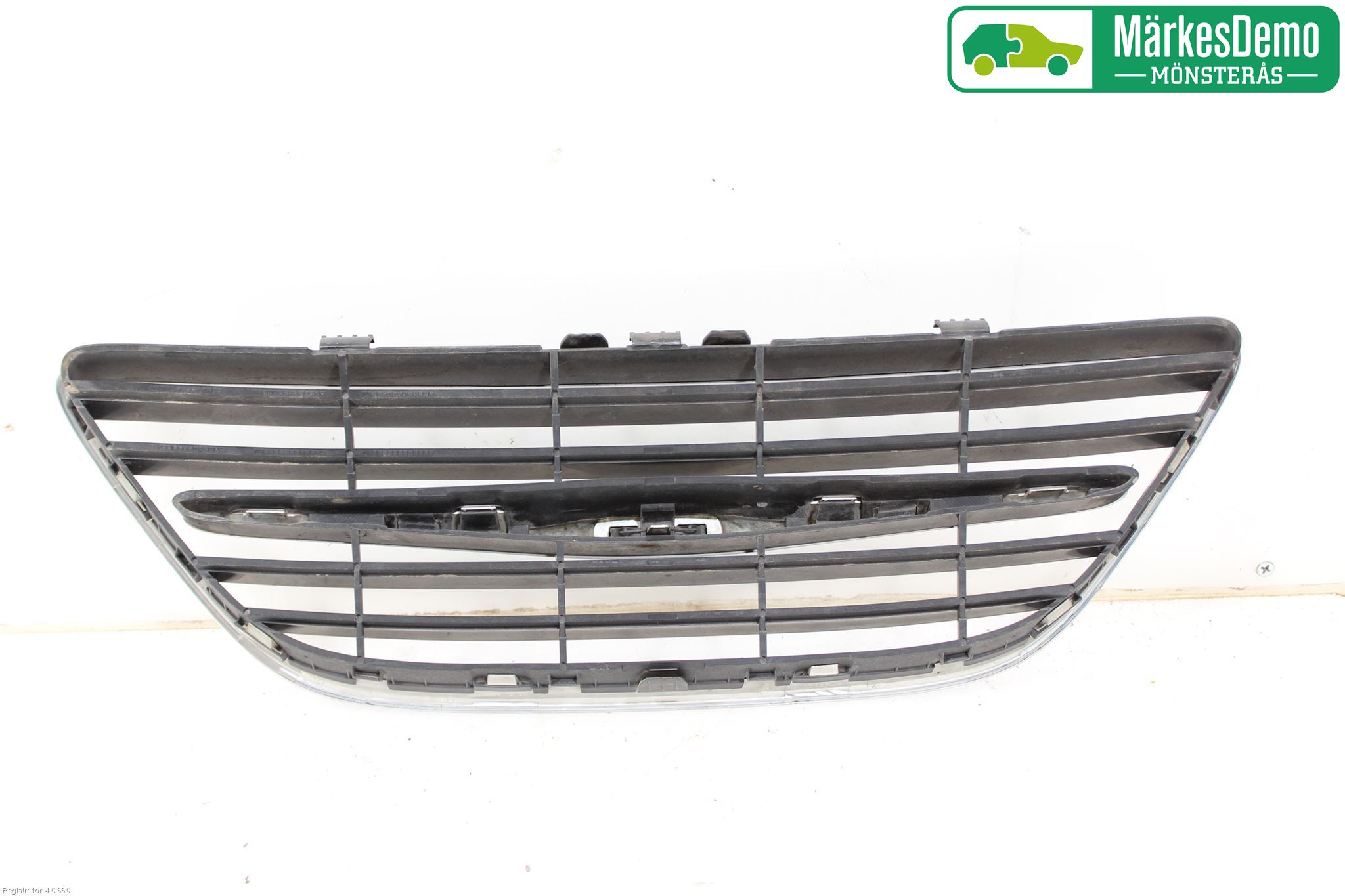 Saab 9-3 VER 2 Grilldel Mitt