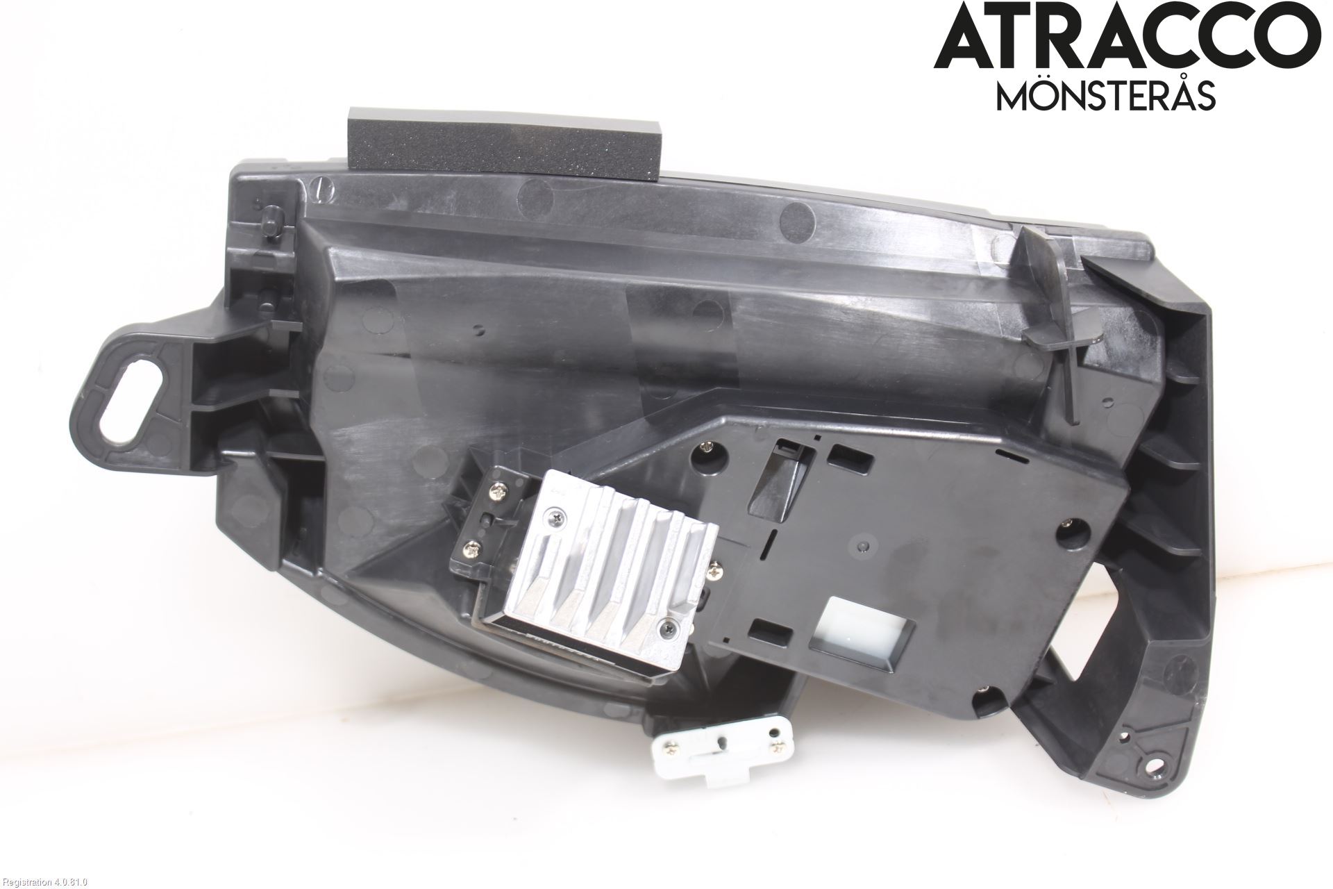 Toyota YARIS CROSS XP21 21- Kontrolldisplay