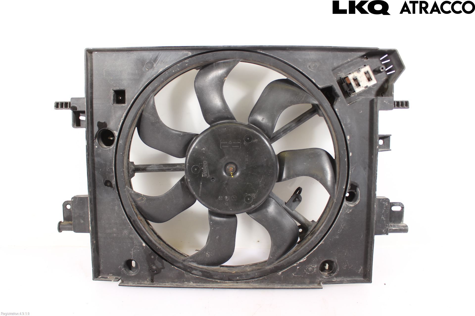 Dacia DUSTER 18-24 Kylfläkt El