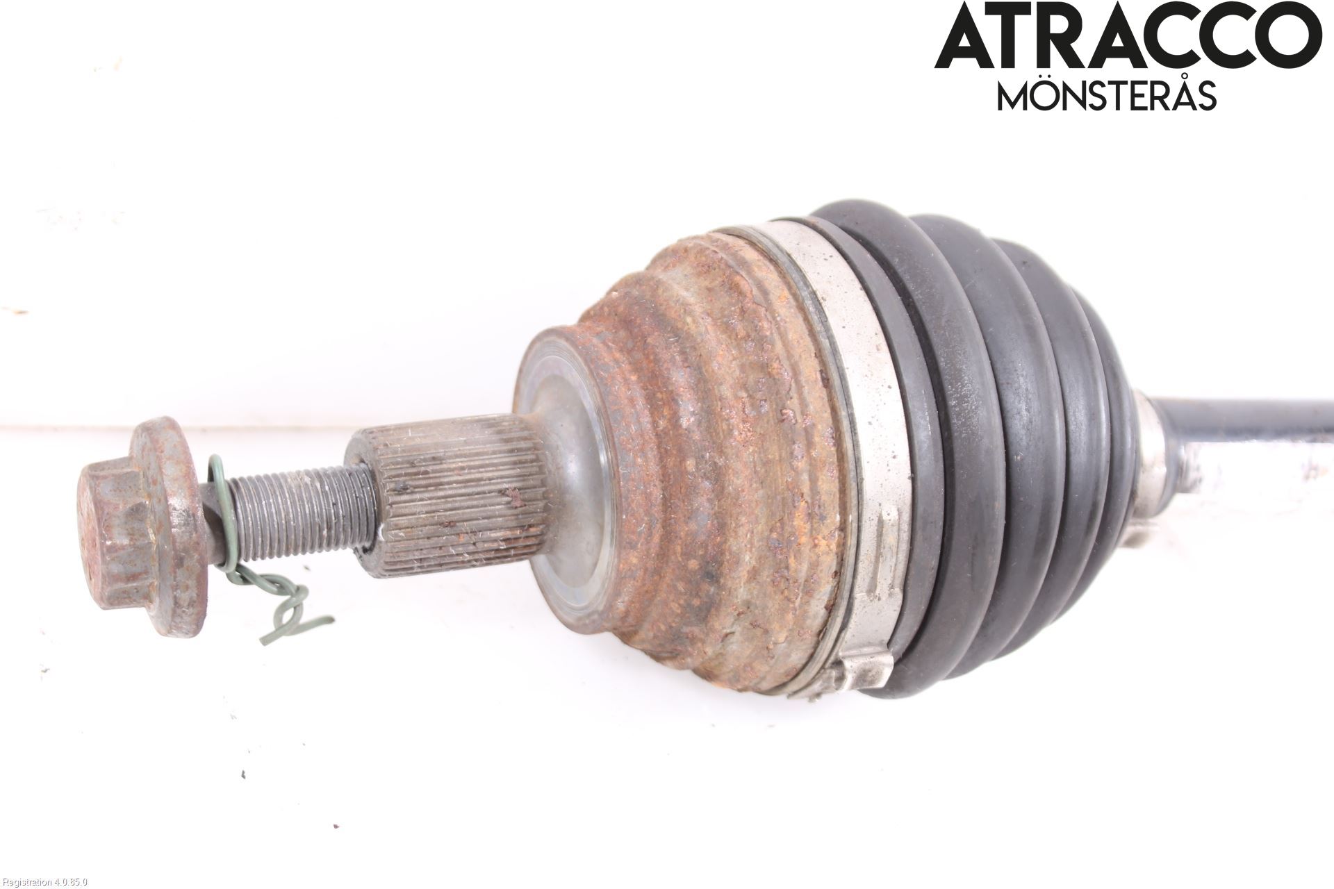 Volkswagen VW PASSAT 11-14 Drivaxel Fram Vänster