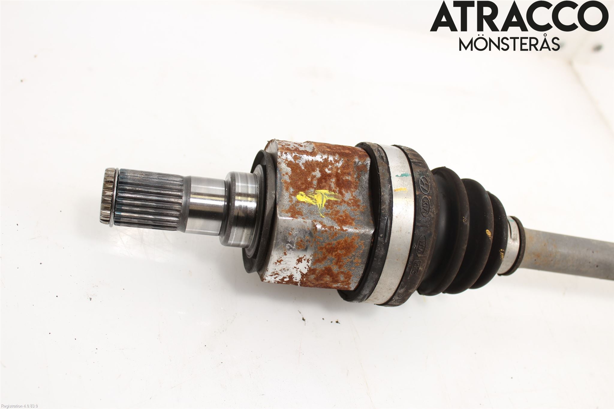 Hyundai i10 BA 17-20 Drivaxel Fram Vänster