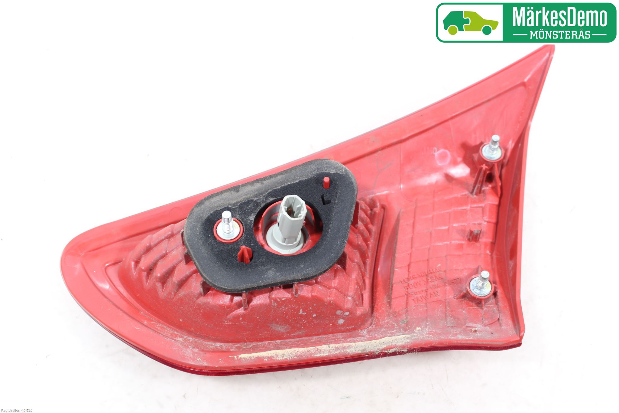 Mitsubishi LANCER 07-14 Bakljus Lucka Vä