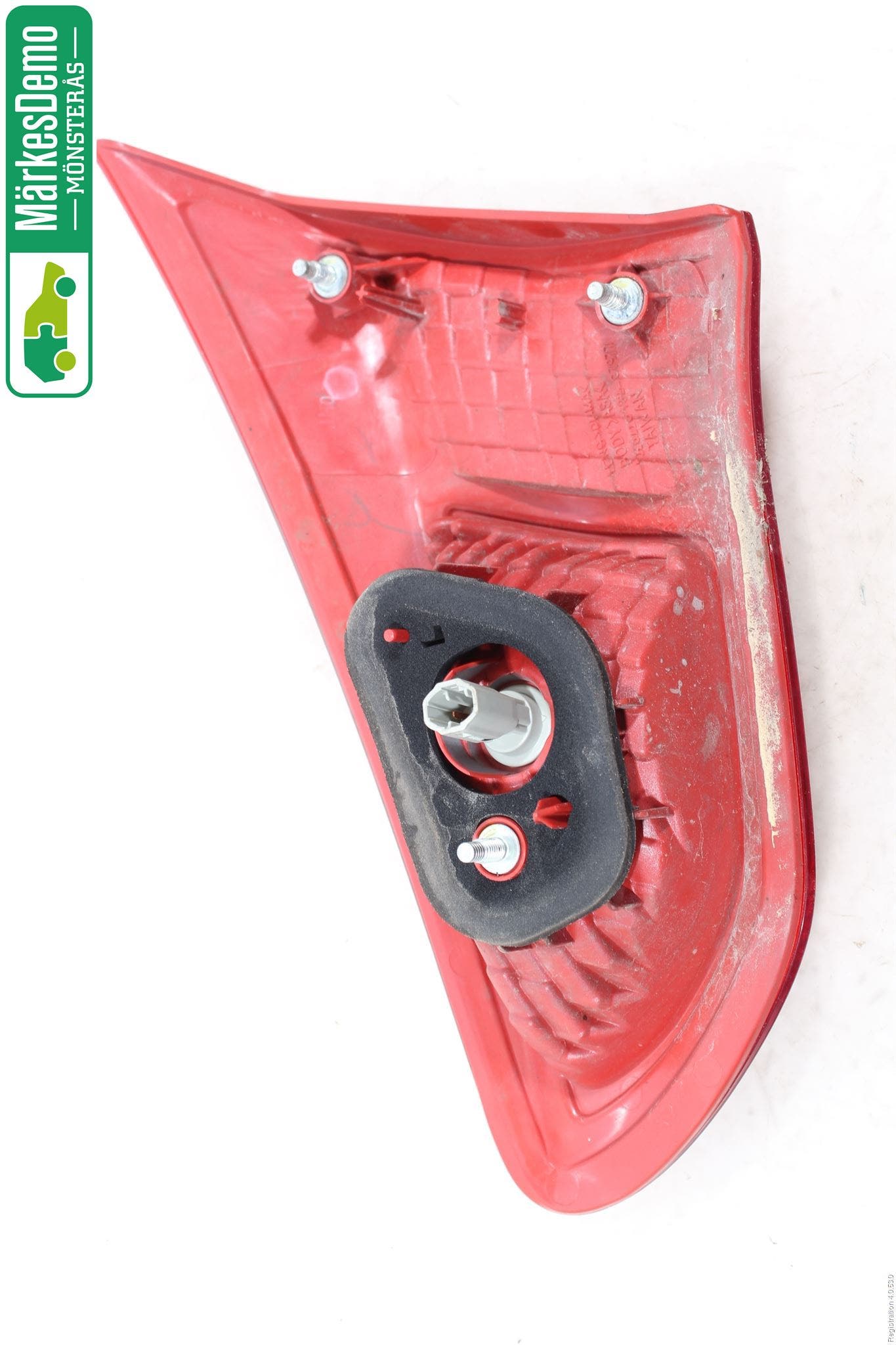 Mitsubishi LANCER 07-14 Bakljus Lucka Vä