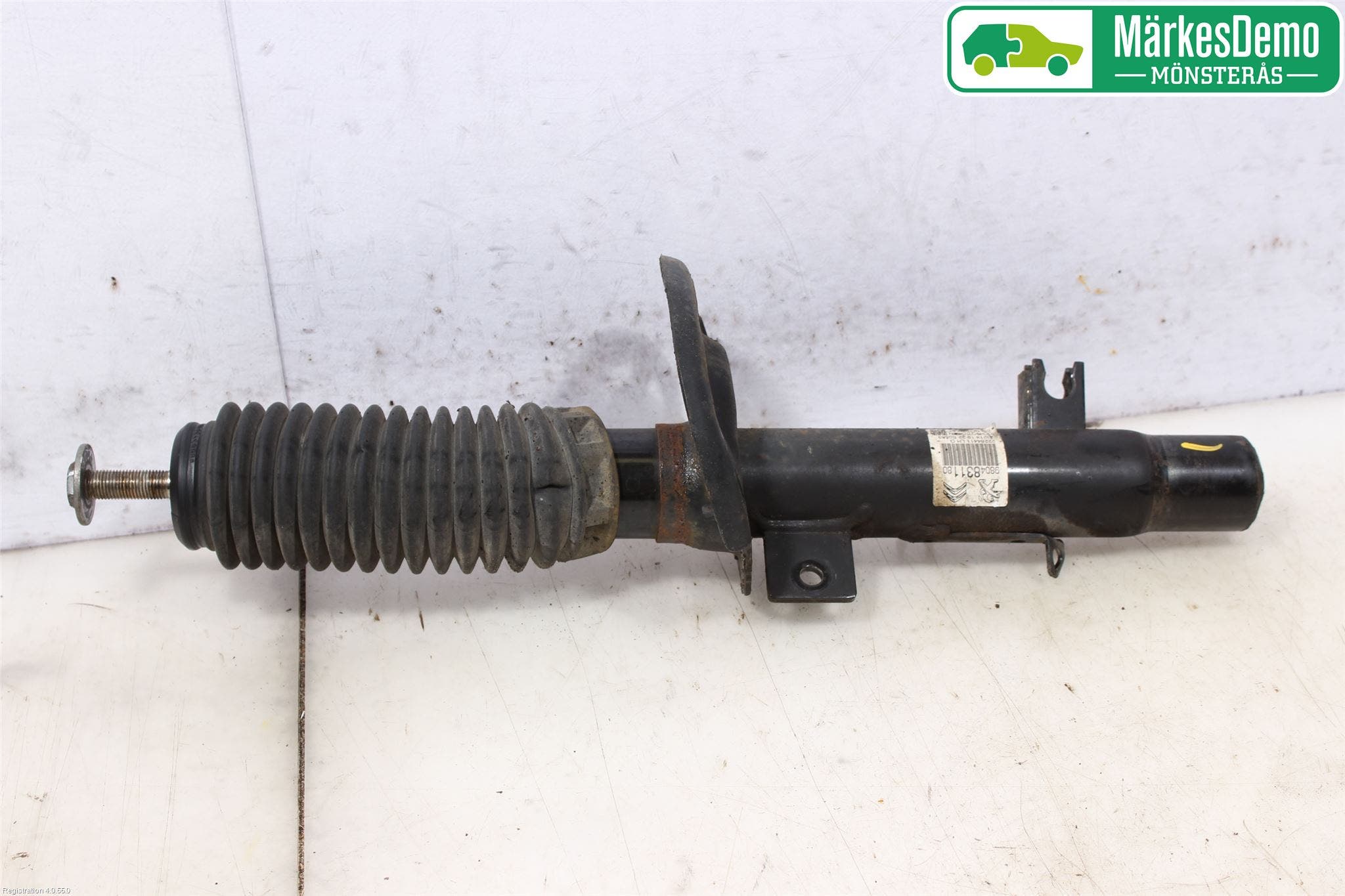 Peugeot 208 12-15 Stötdämpare Fram