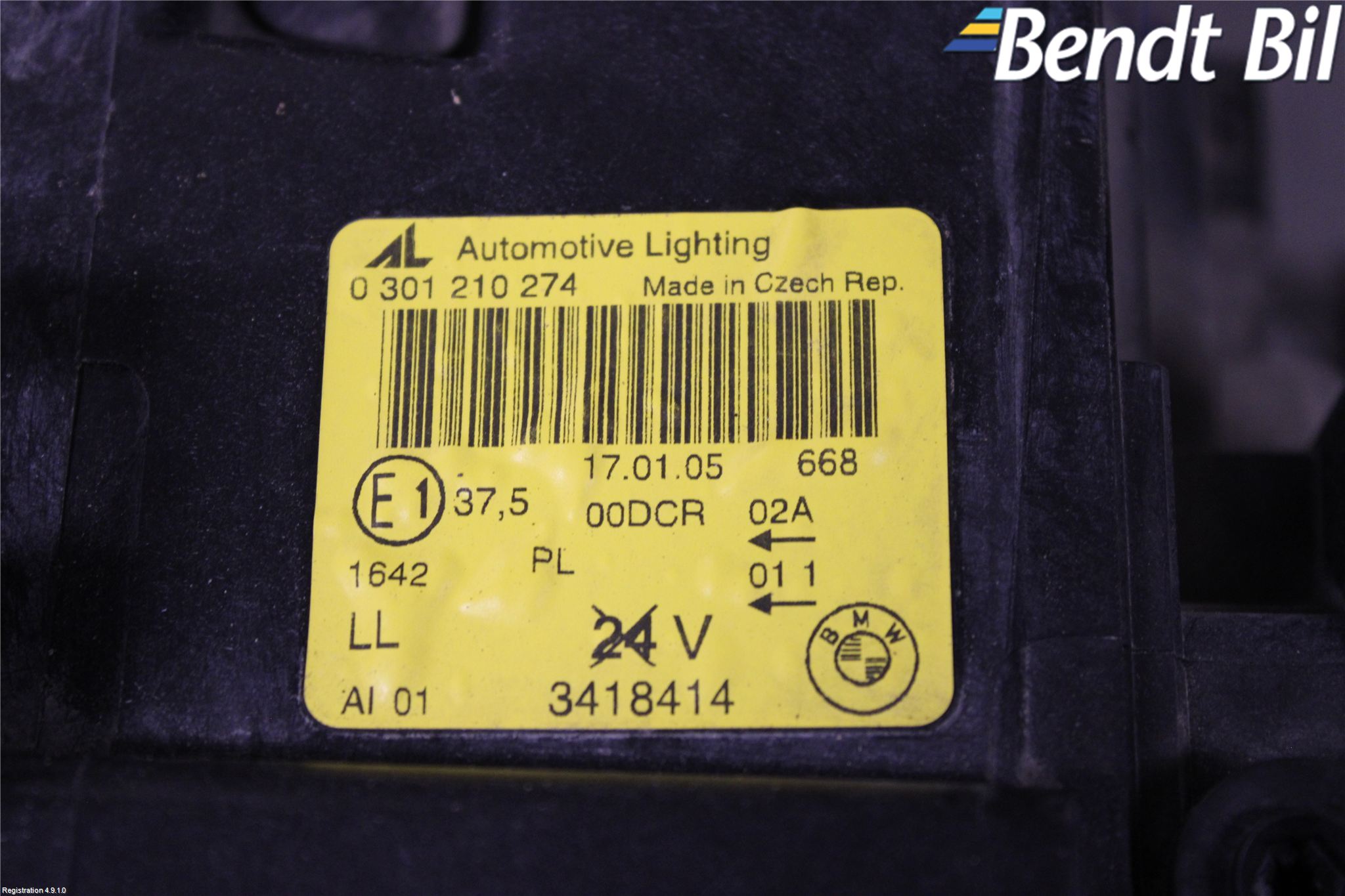 BMW X3 E83     03-10 Strålkastare Höger