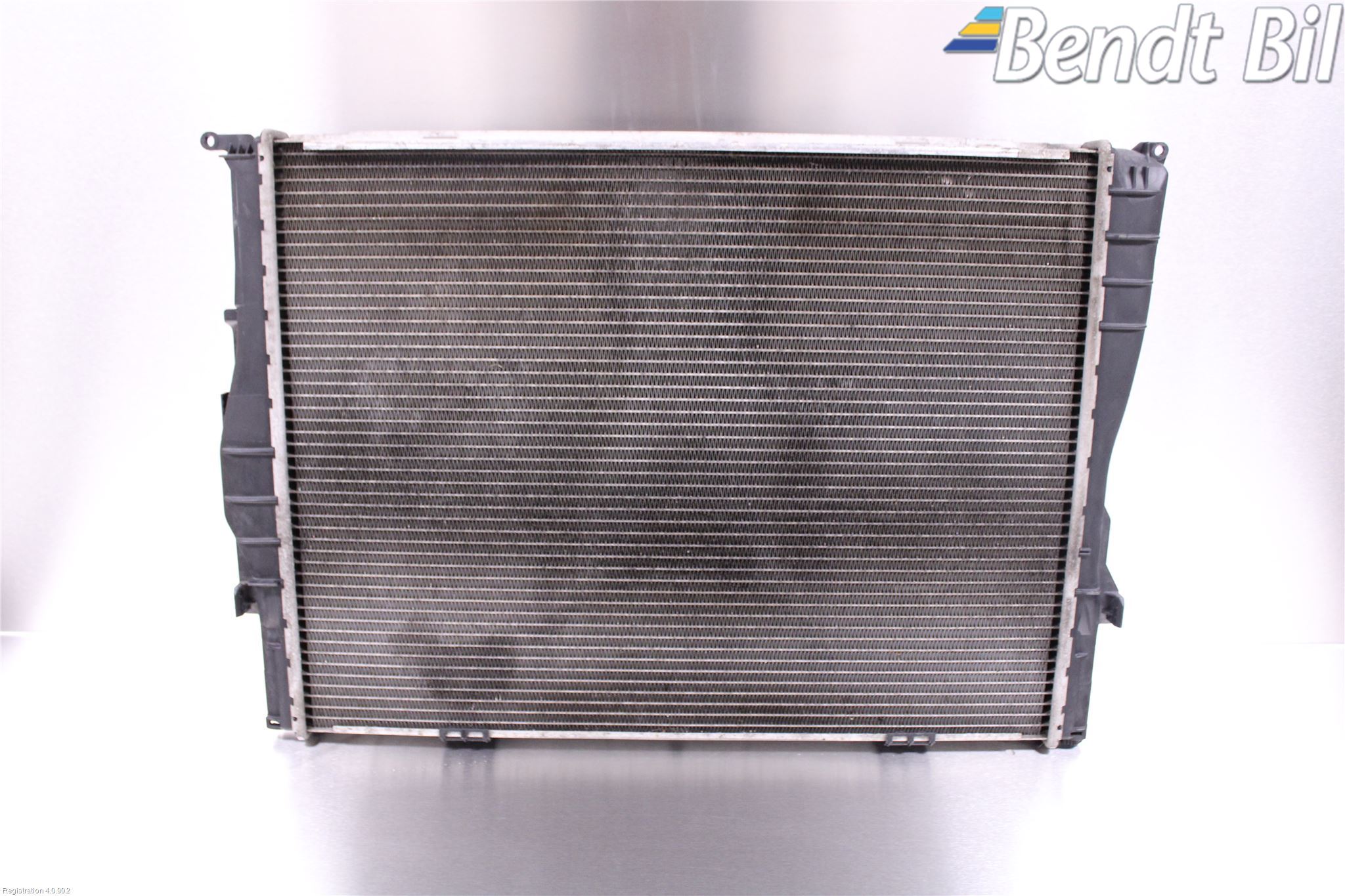 BMW 3 E90/91 SED/TOU 05-12 Kylare Aut