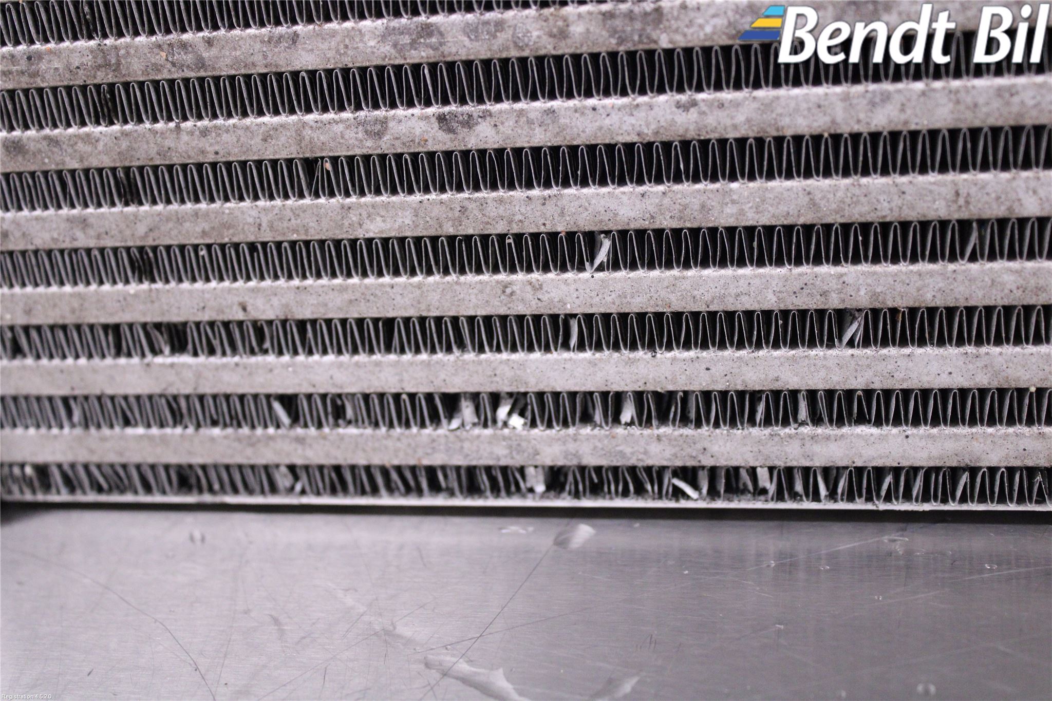 BMW 5 F10/F11/F18 09-17 Laddluft-Intercooler Kyl