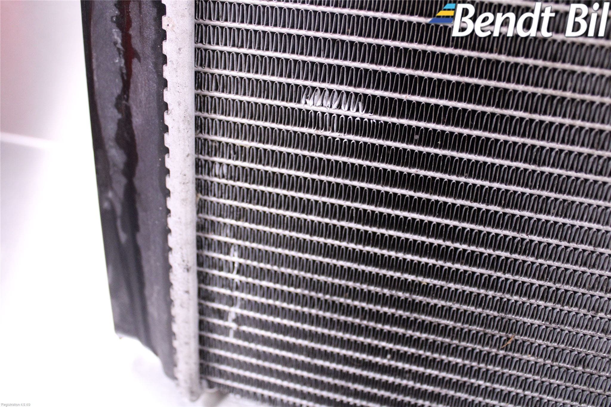 BMW 3 GT F34 13-19 Kylare Aut