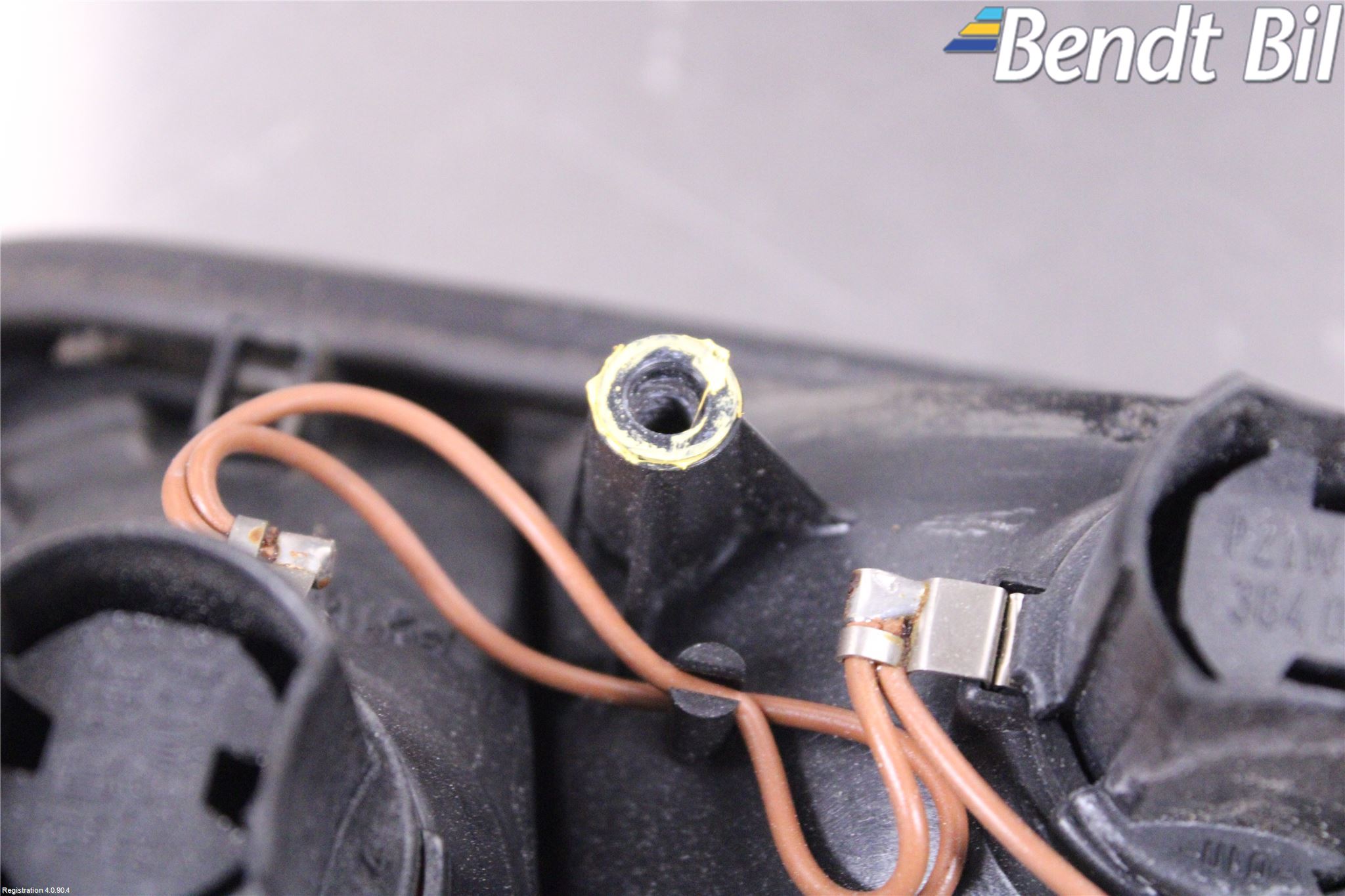 BMW 7 E32      86-94 Bakljus Höger