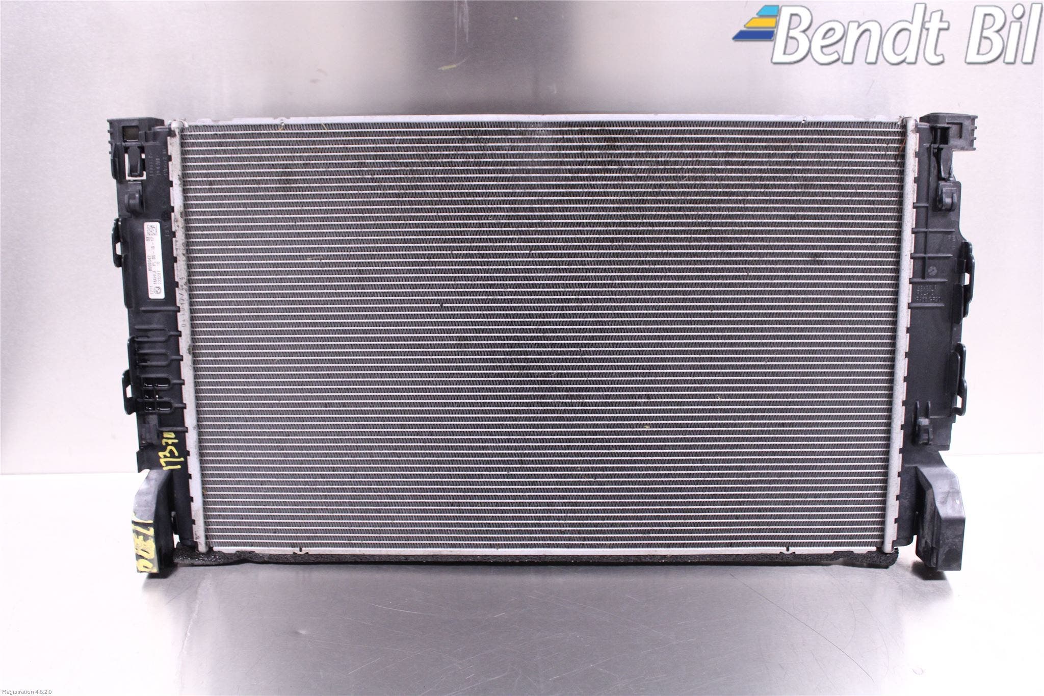 BMW 5 G30/G31/F90 17-23 Kylare Aut