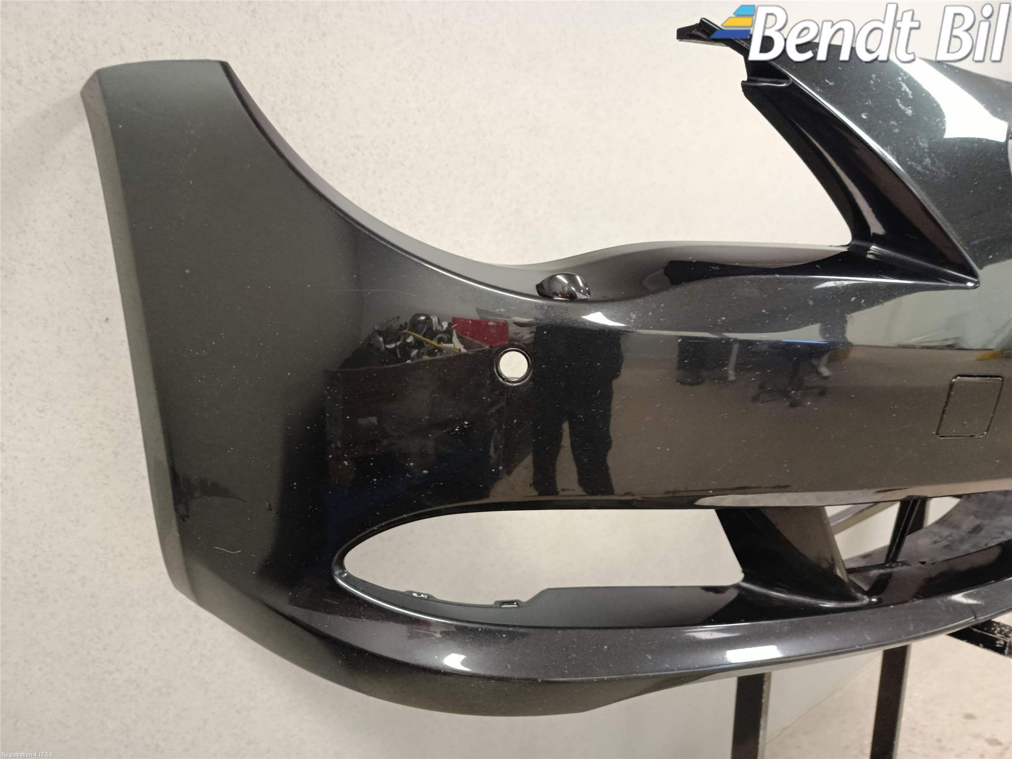 BMW 6 E63/64    02-10 Stötfångarbeklädnad Fram