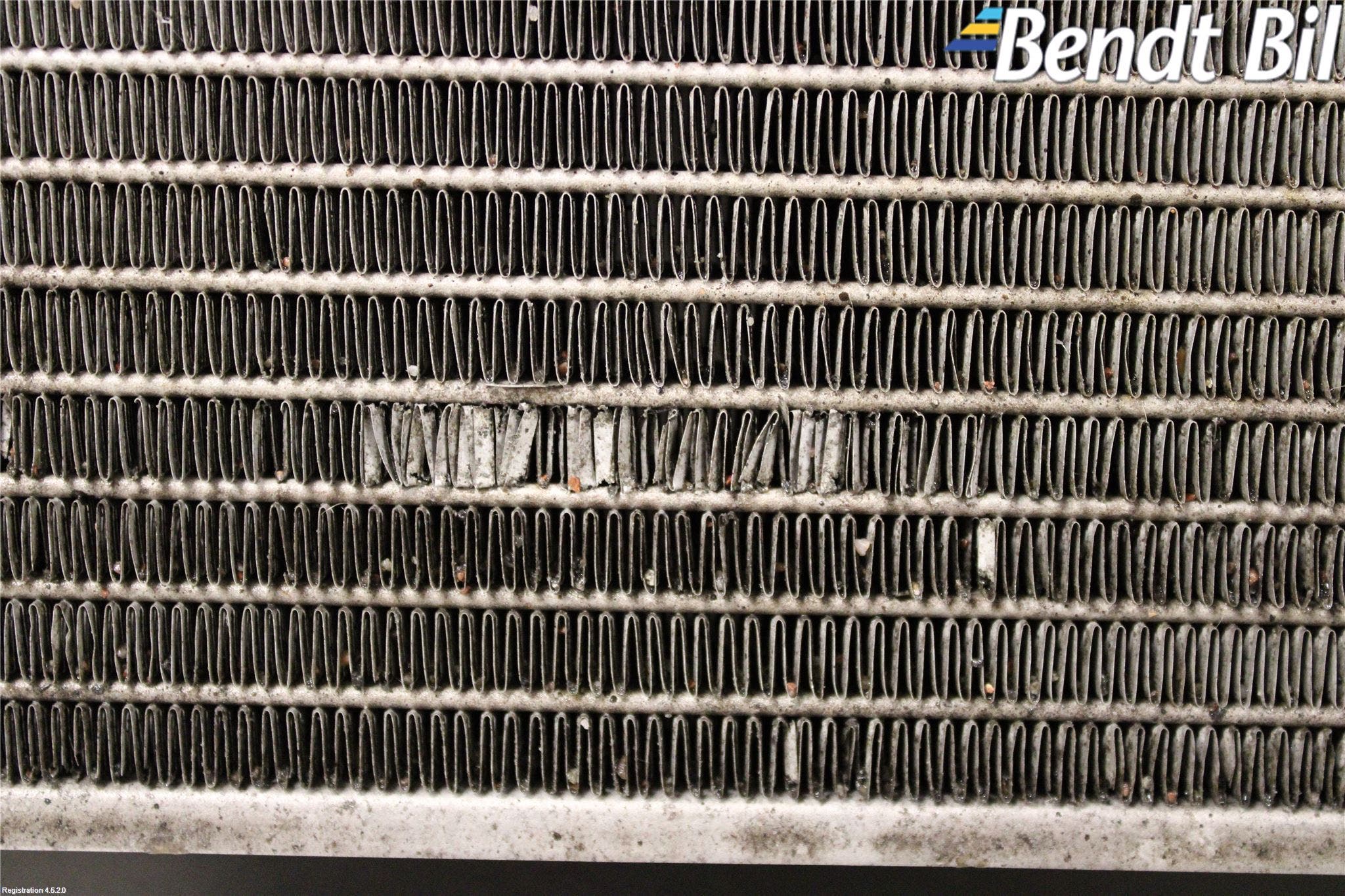 Saab 9-5 06-10 Kylare Man