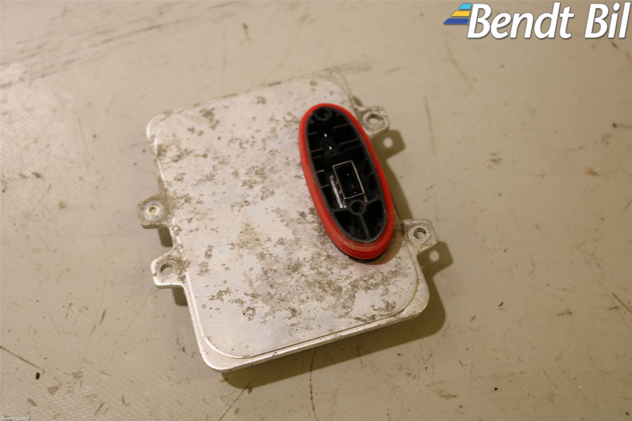 BMW 5 E60/61 Sed/Tou 02-10 Styrenhet Strålkastare