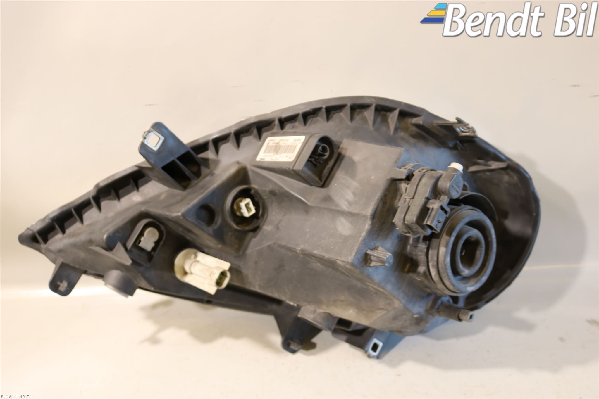 Opel VIVARO 01-14 Strålkastare Höger