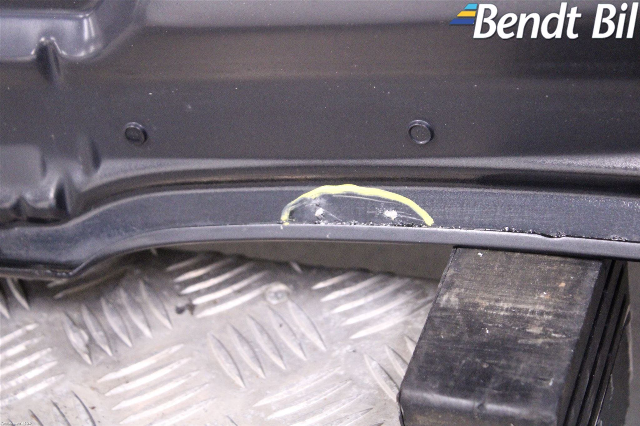 BMW 5 E60/61 Sed/Tou 02-10 Huv Fram