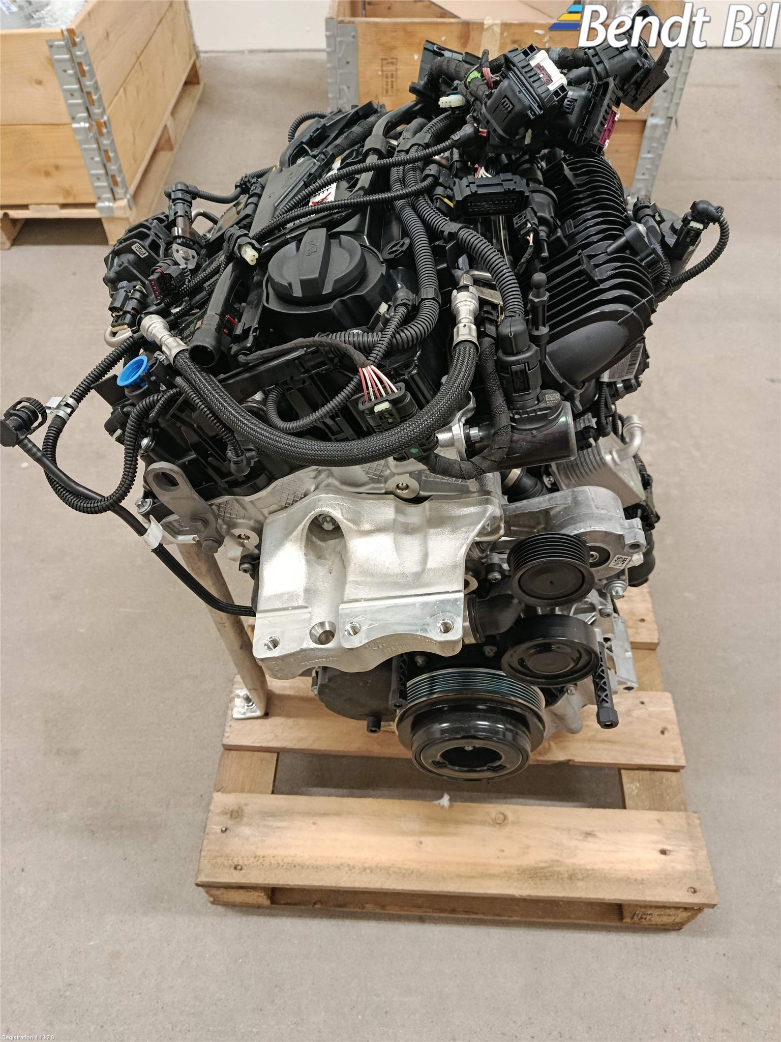 BMW 1 F70 24->> Motor Bensin