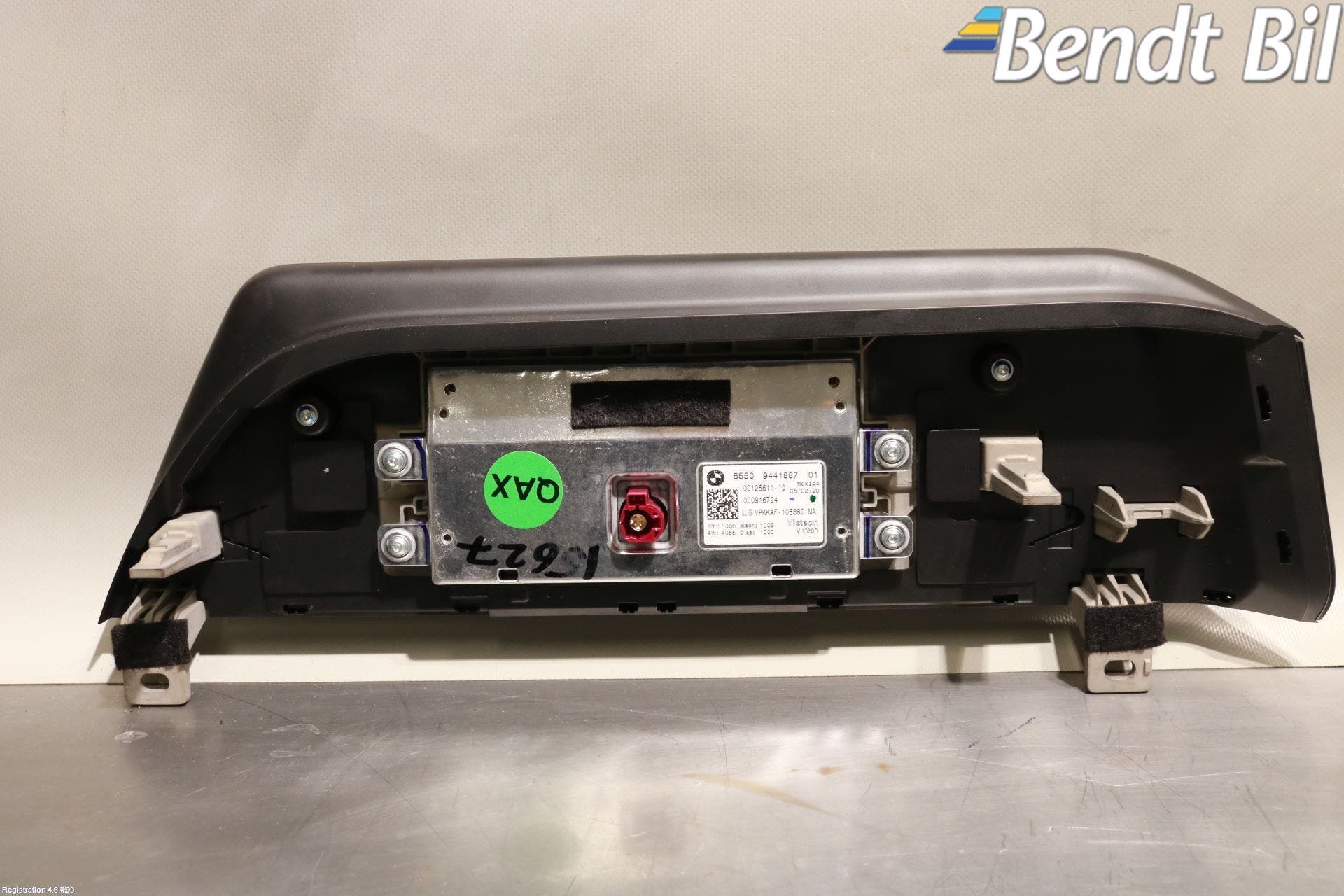 BMW 3 G20/G21/G80/G81 19- Bildskärm