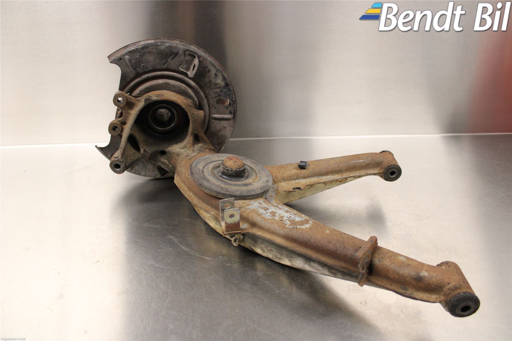 BMW 3 E30 83-94 Bärarm Bak Vänster