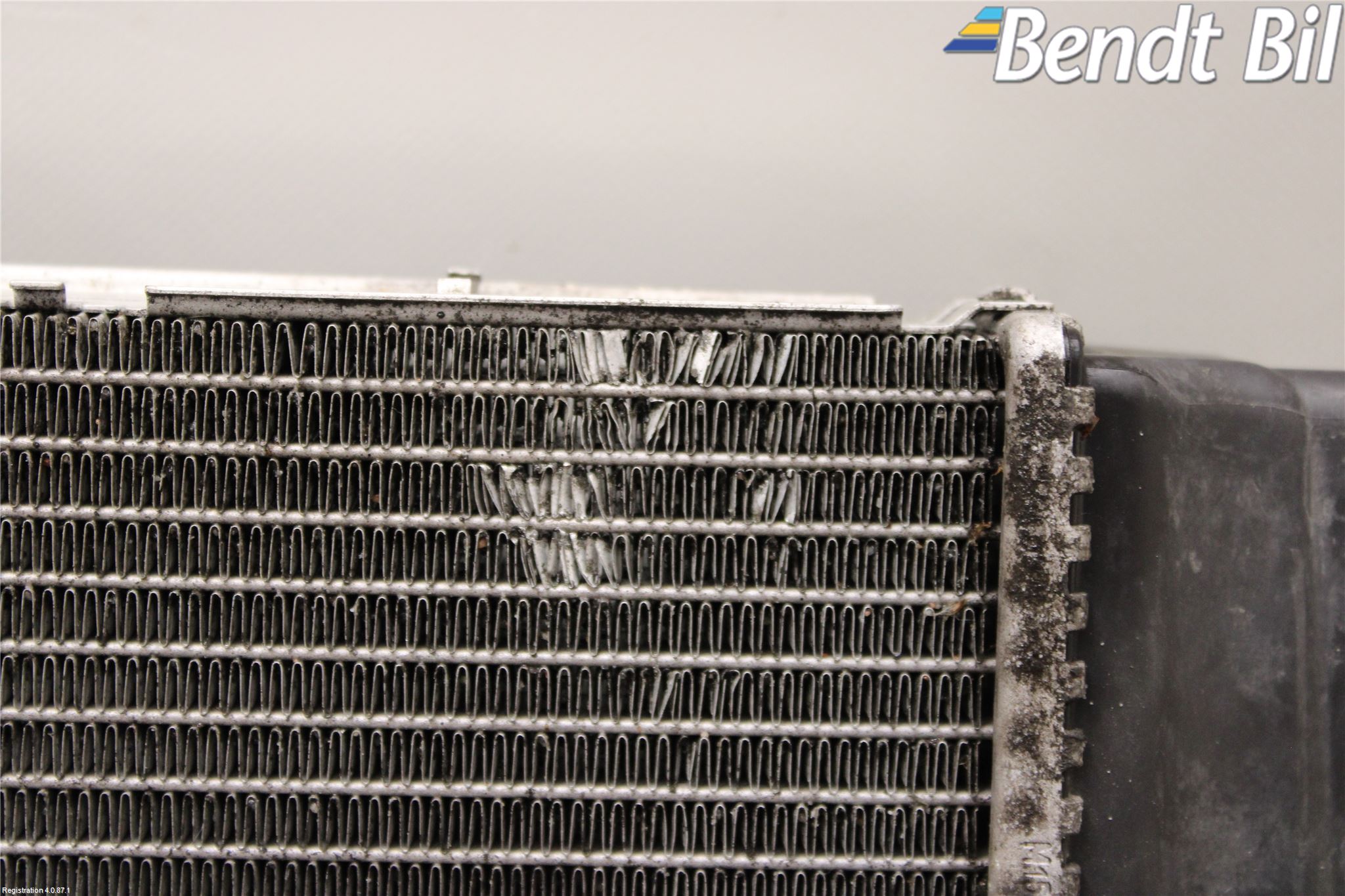 BMW 1 F20/F21 11-19 Kylare Aut