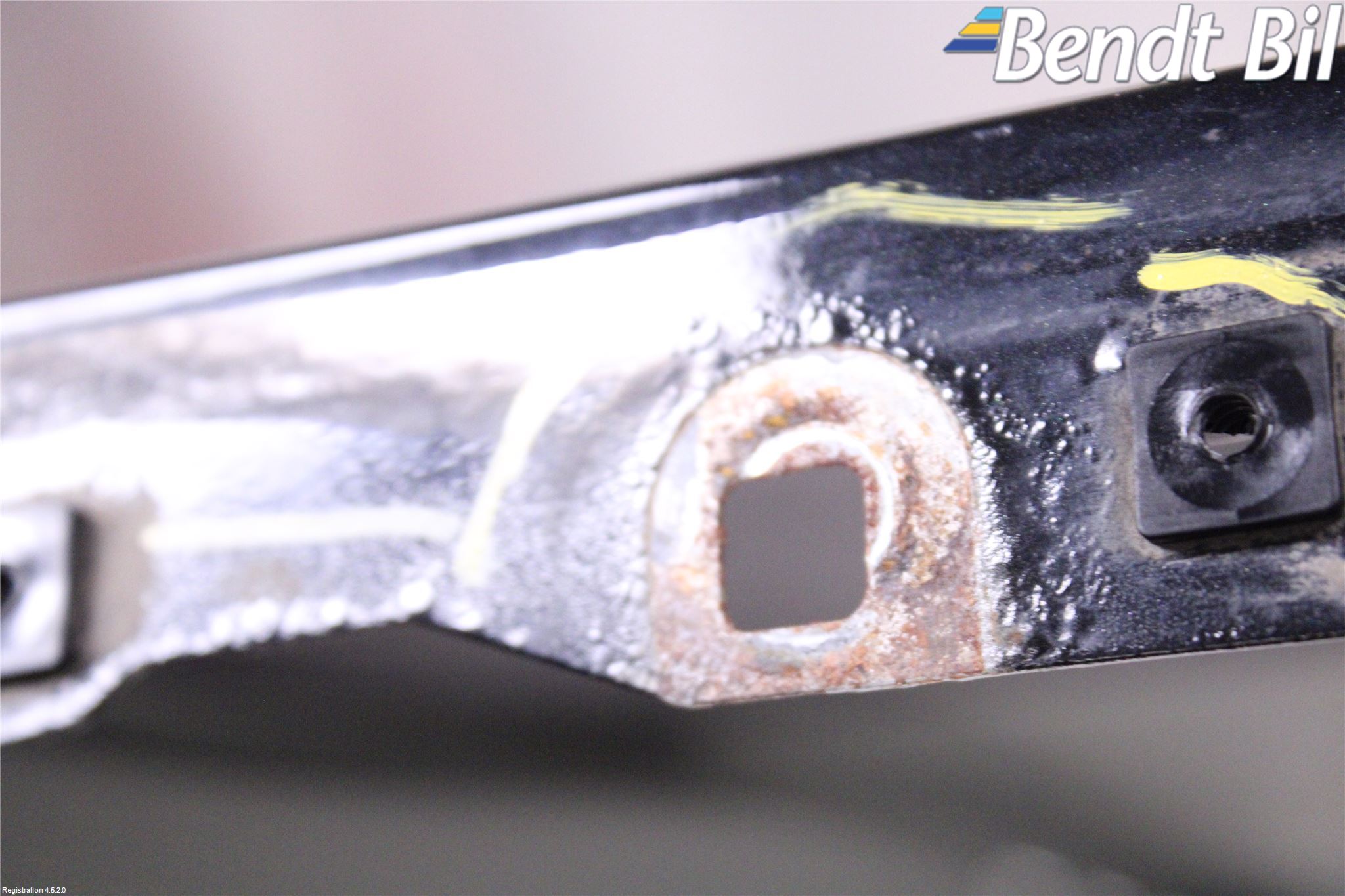 BMW 1 E87/81 5D/3D 03-11 Skärm Fram Höger