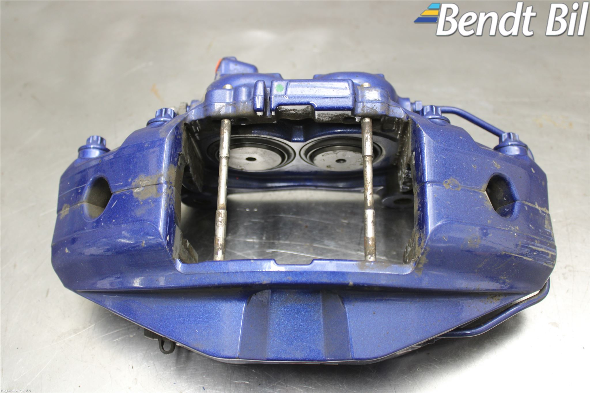 BMW 3 G20/G21/G80/G81 19- Bromsok Fram Vänster