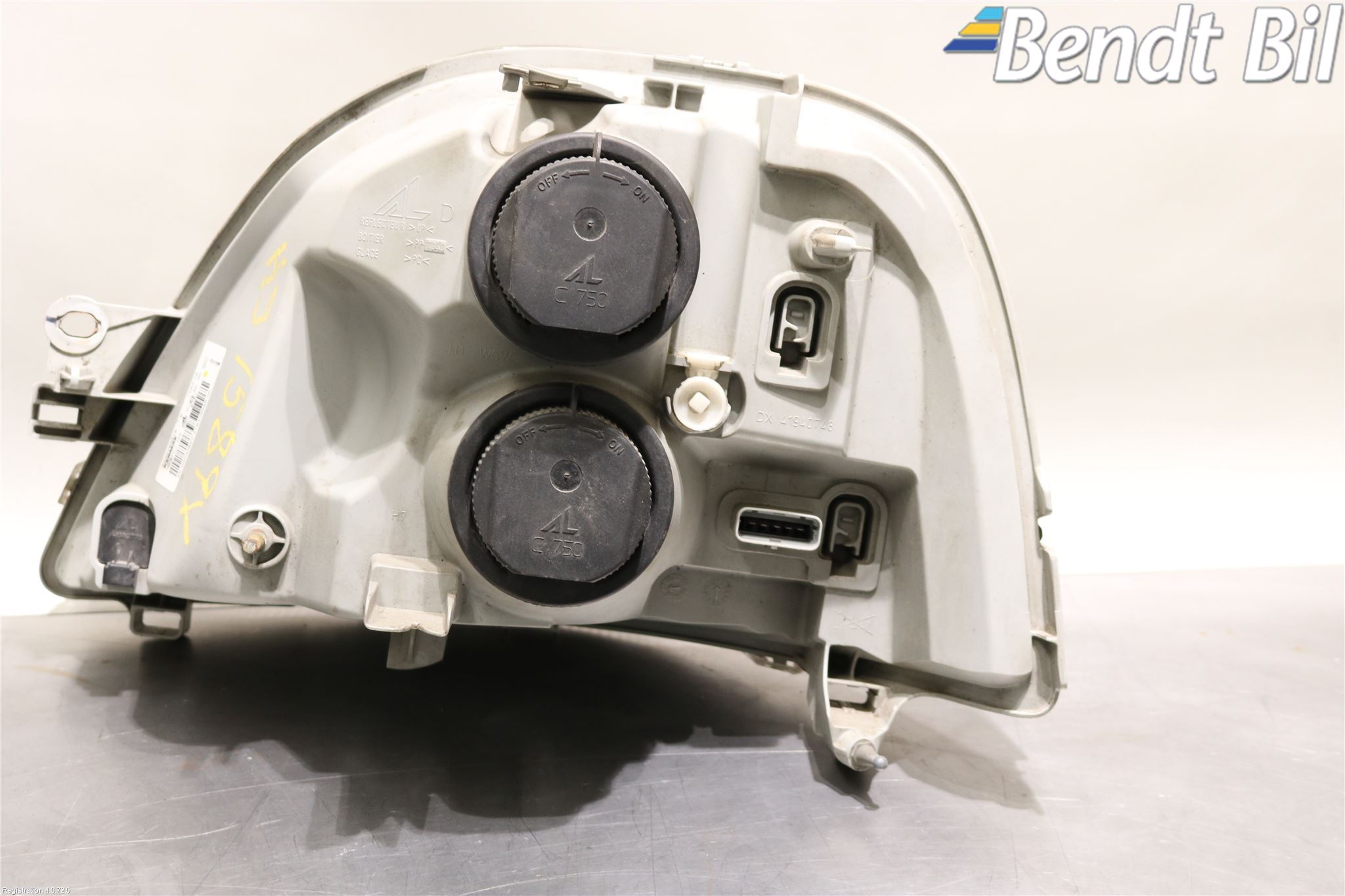 Opel MOVANO A 99-10 Strålkastare Höger