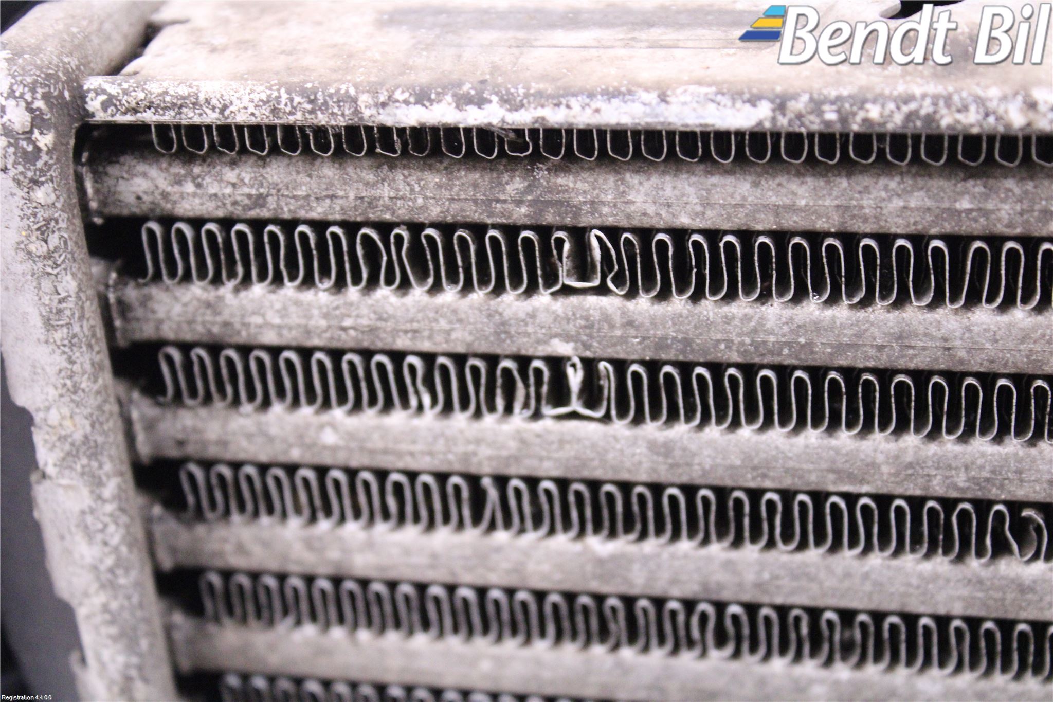 BMW 3 E90/91 SED/TOU 05-12 Laddluft-Intercooler Kyl