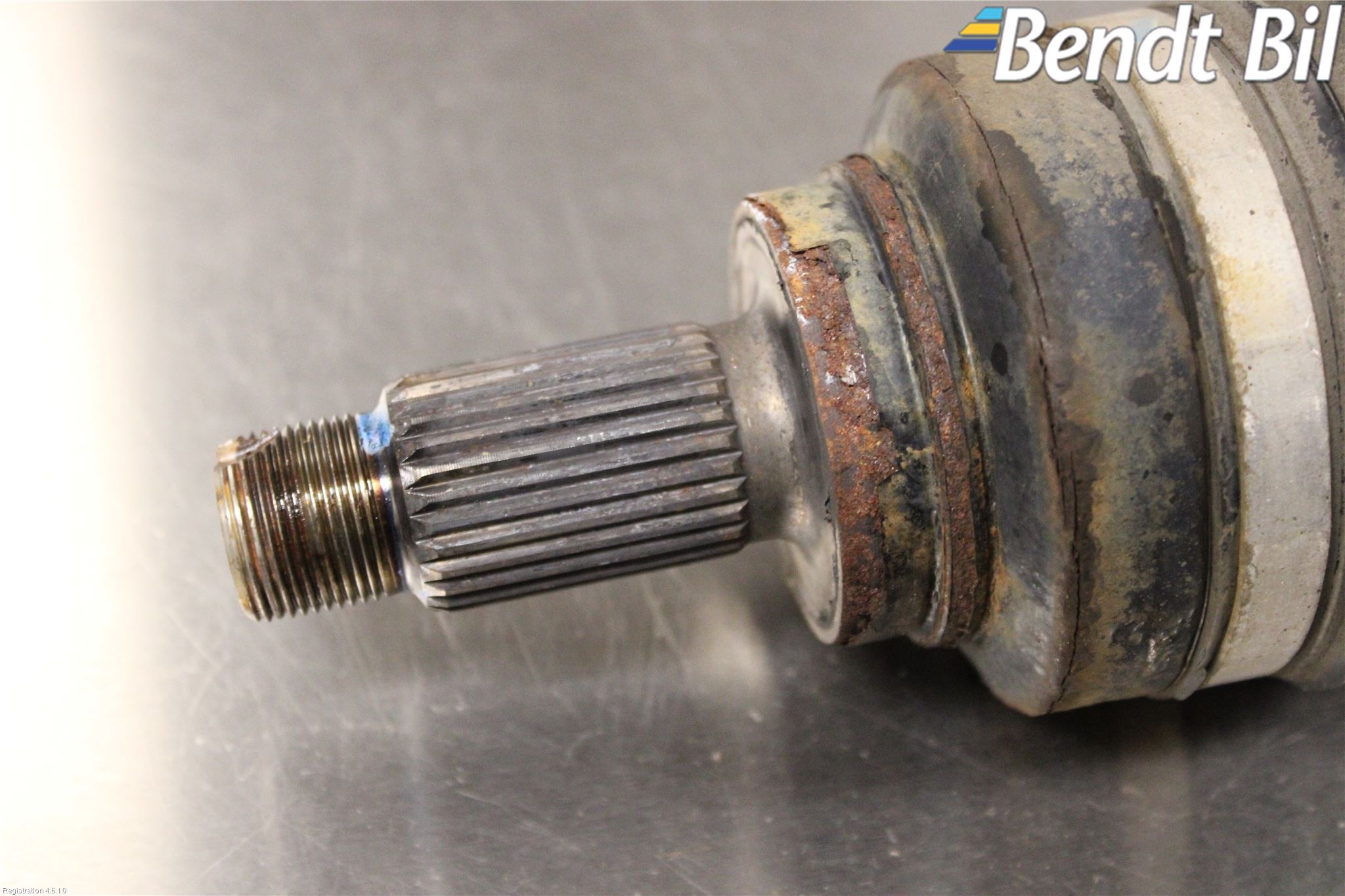 BMW 4 F32/F33/F82/F83 13-20 Drivaxel Bak Höger