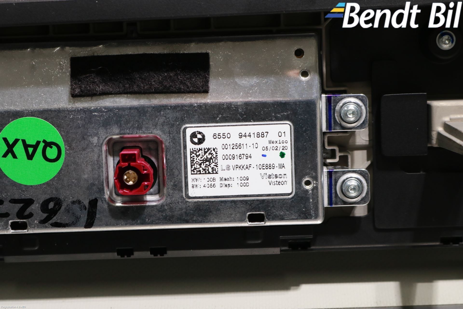 BMW 3 G20/G21/G80/G81 19- Bildskärm