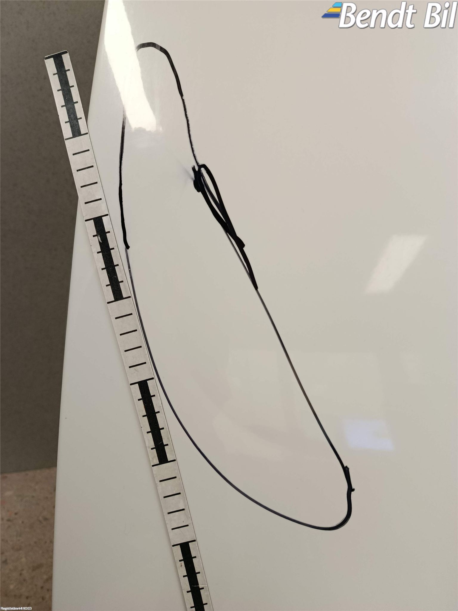 BMW 1 E87/81 5D/3D 03-11 Huv Fram