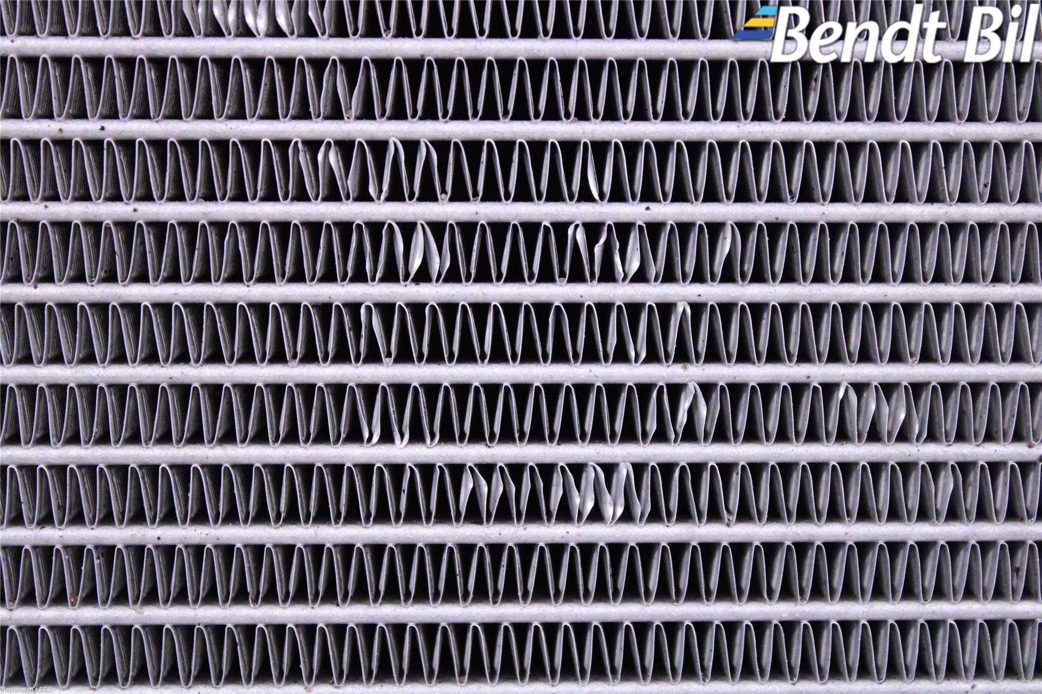 BMW 5 G30/G31/F90 17-23 Kylare Aut