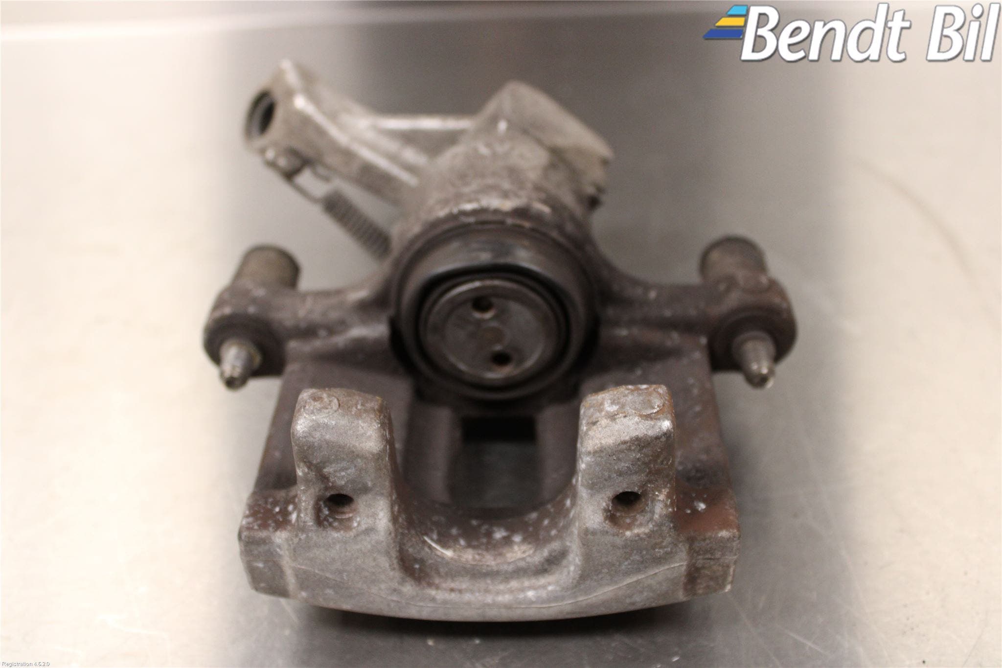 Saab 9-3 VER 2 Bromsok Bak Höger